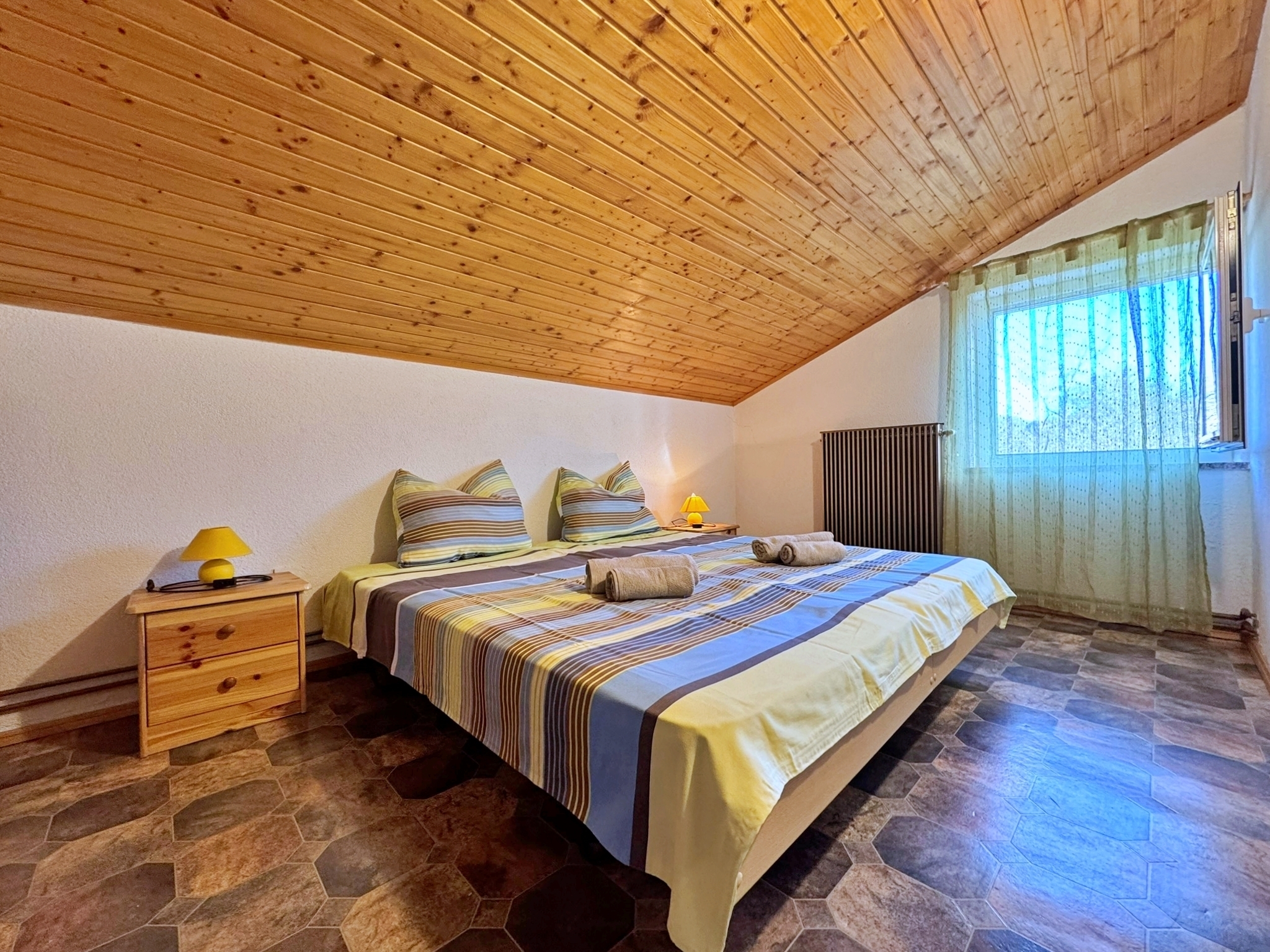 Two bedroom apartment with balcony and sea view Malinska (Krk) (A-23878-c) Two bedroom apartment with balcony and sea view Malinska (Krk) (A-23878-c)