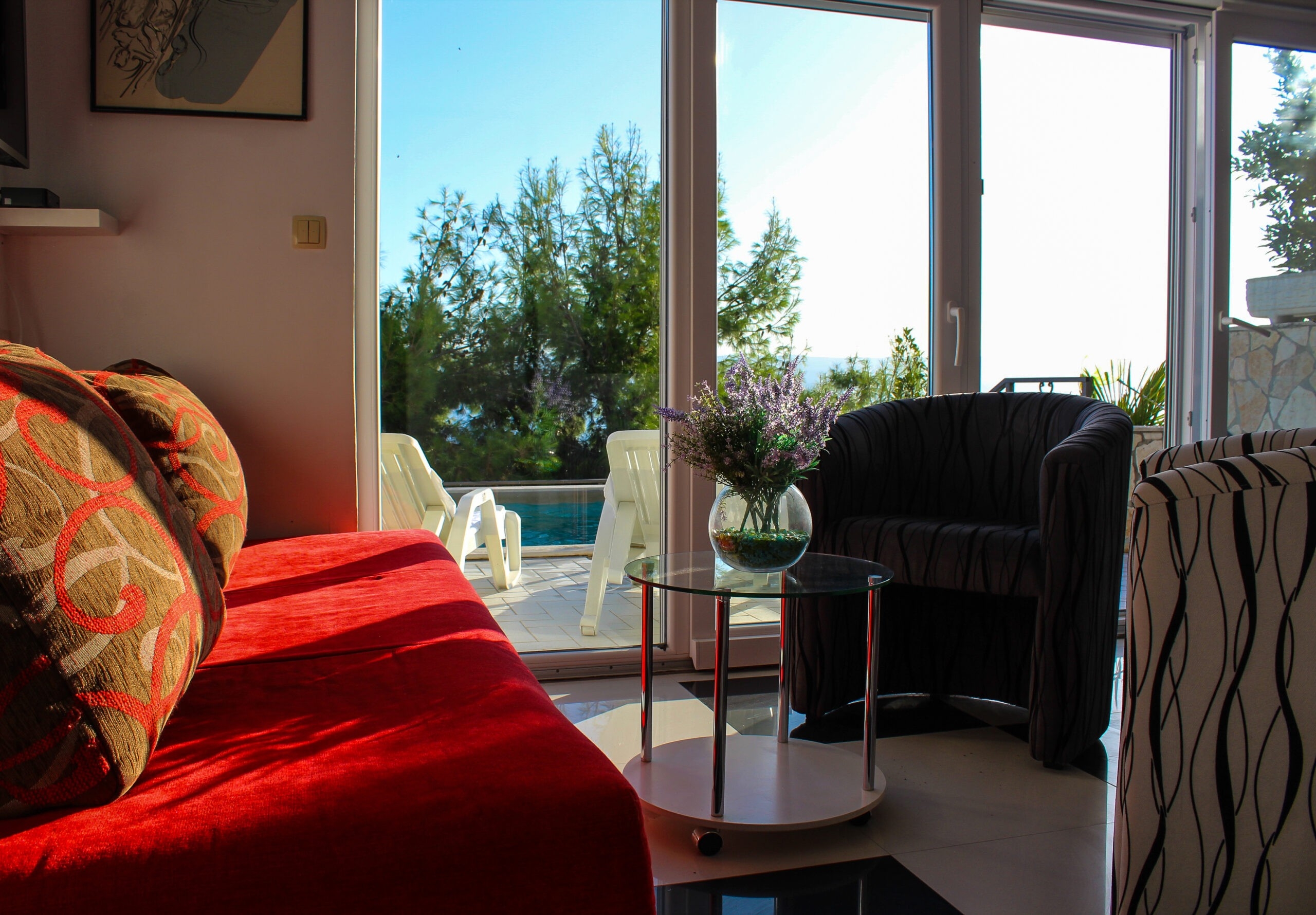 Two bedroom apartment near beach Pisak, Omiš  A-a