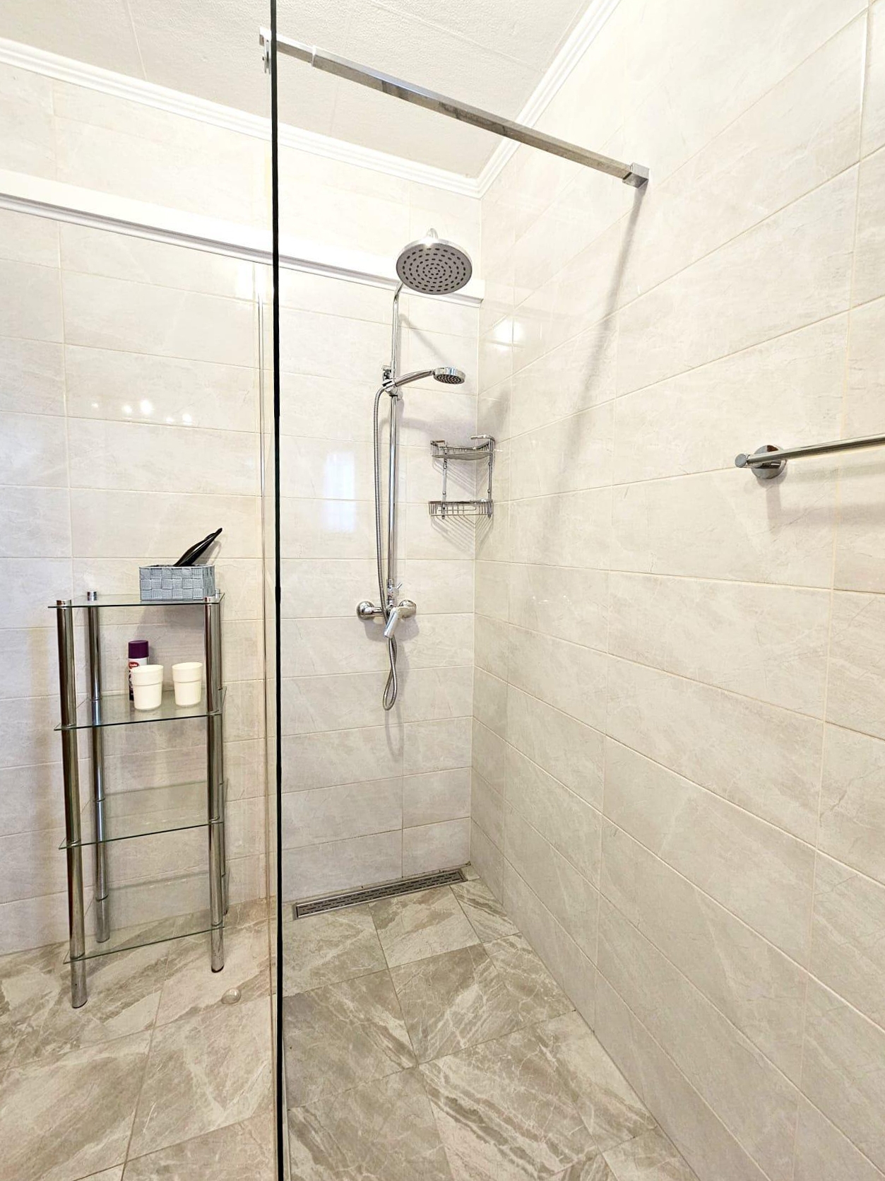 Three bedroom apartment with balcony Malinska, Krk  A-a