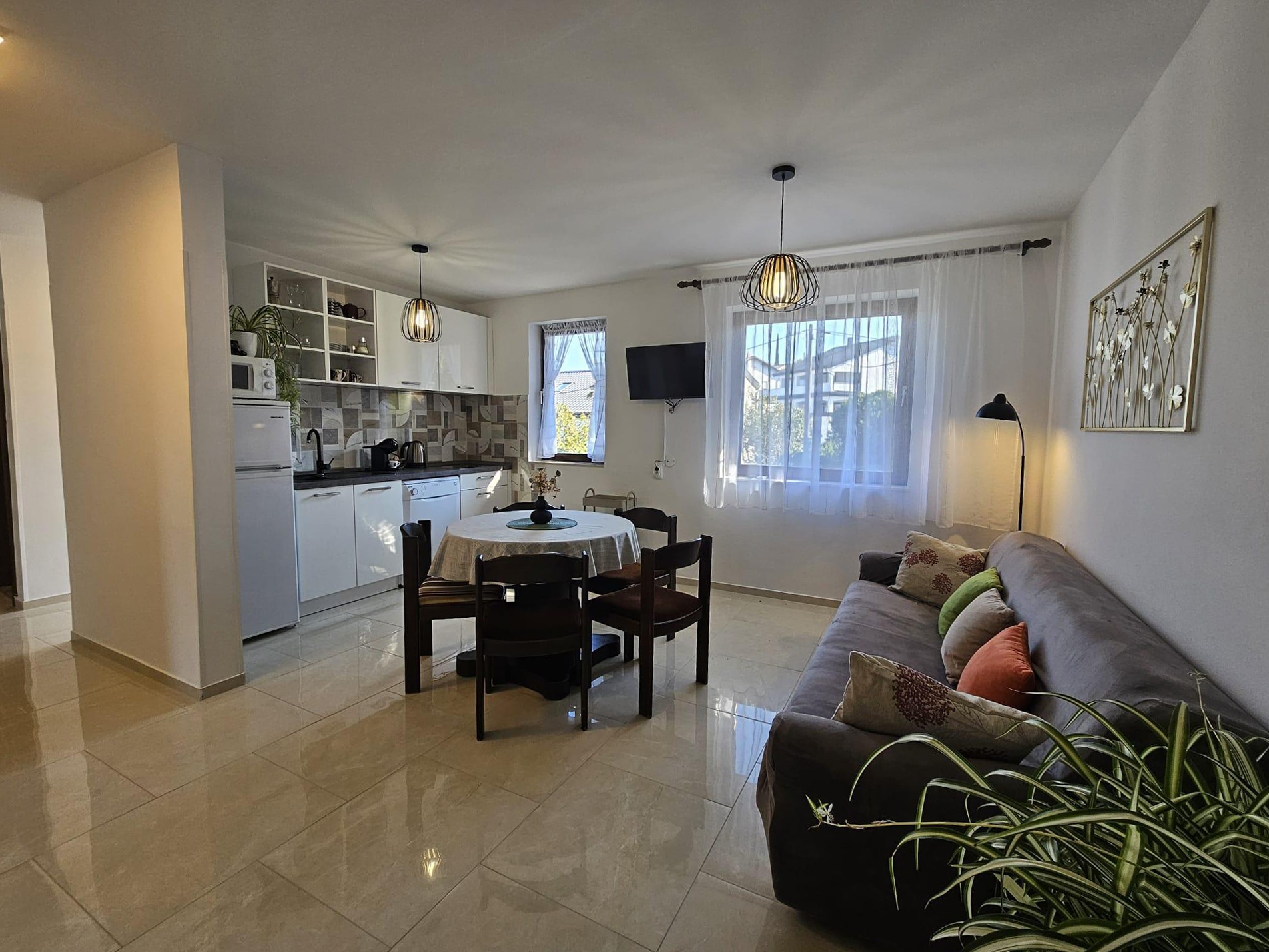 Three bedroom apartment with balcony Malinska, Krk (A-2390-a) Three bedroom apartment with balcony Malinska, Krk (A-2390-a)