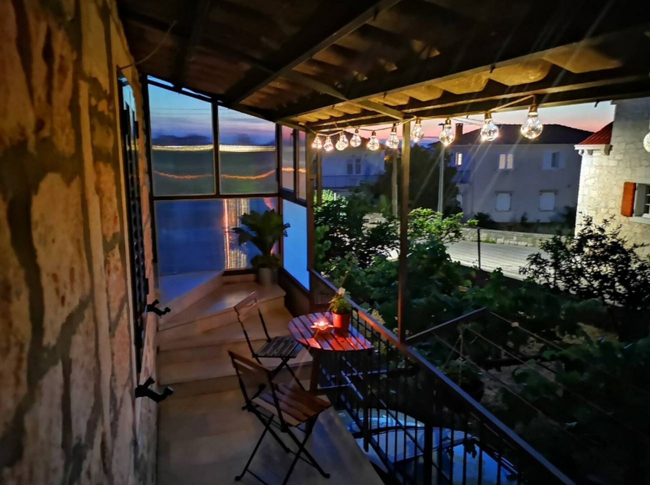 Studio flat with balcony Supetar, Brač (AS-23901-a) Studio flat with balcony Supetar, Brač (AS-23901-a)