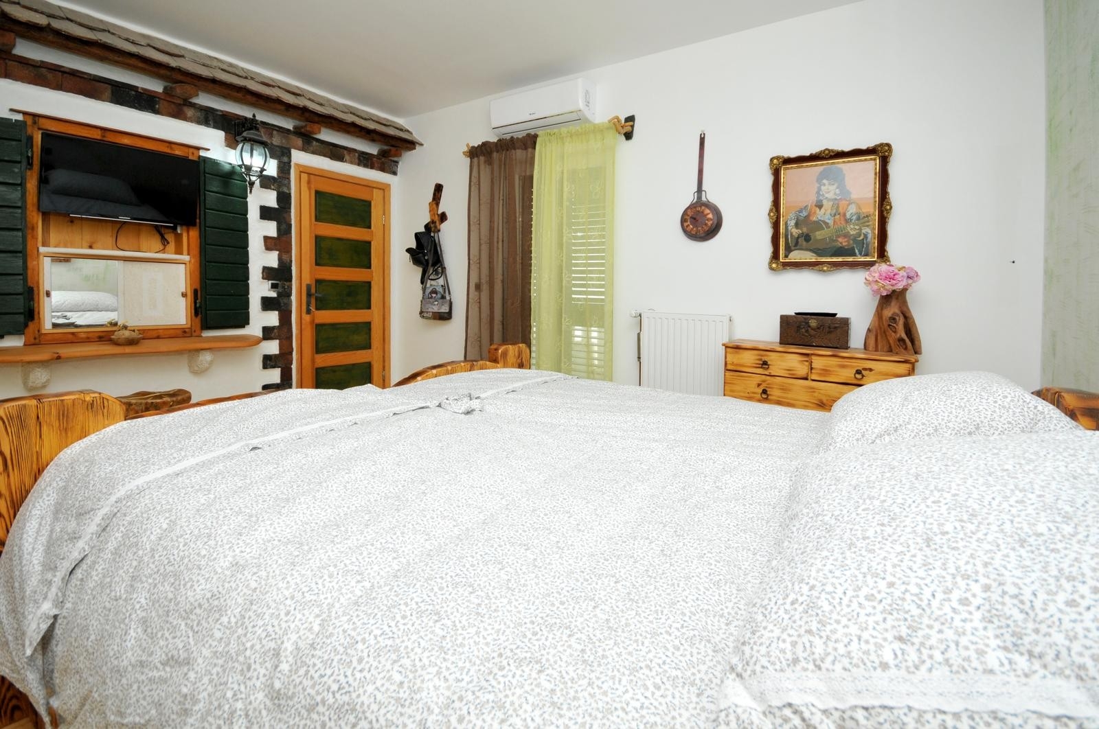 Four bedroom house with terrace and sea view Plano, Trogir  K