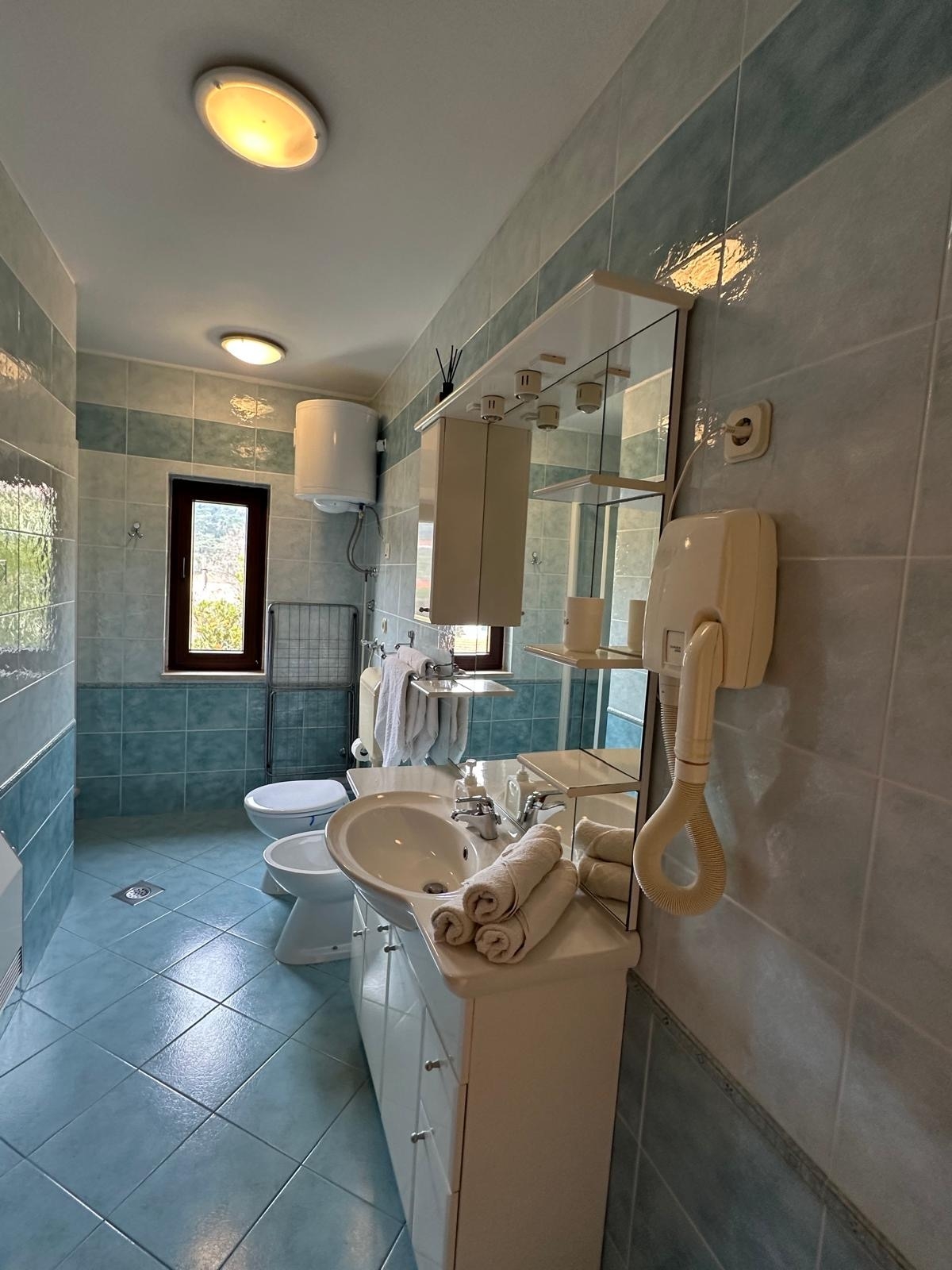 Two bedroom apartment with terrace and sea view Božava, Dugi otok  A-a