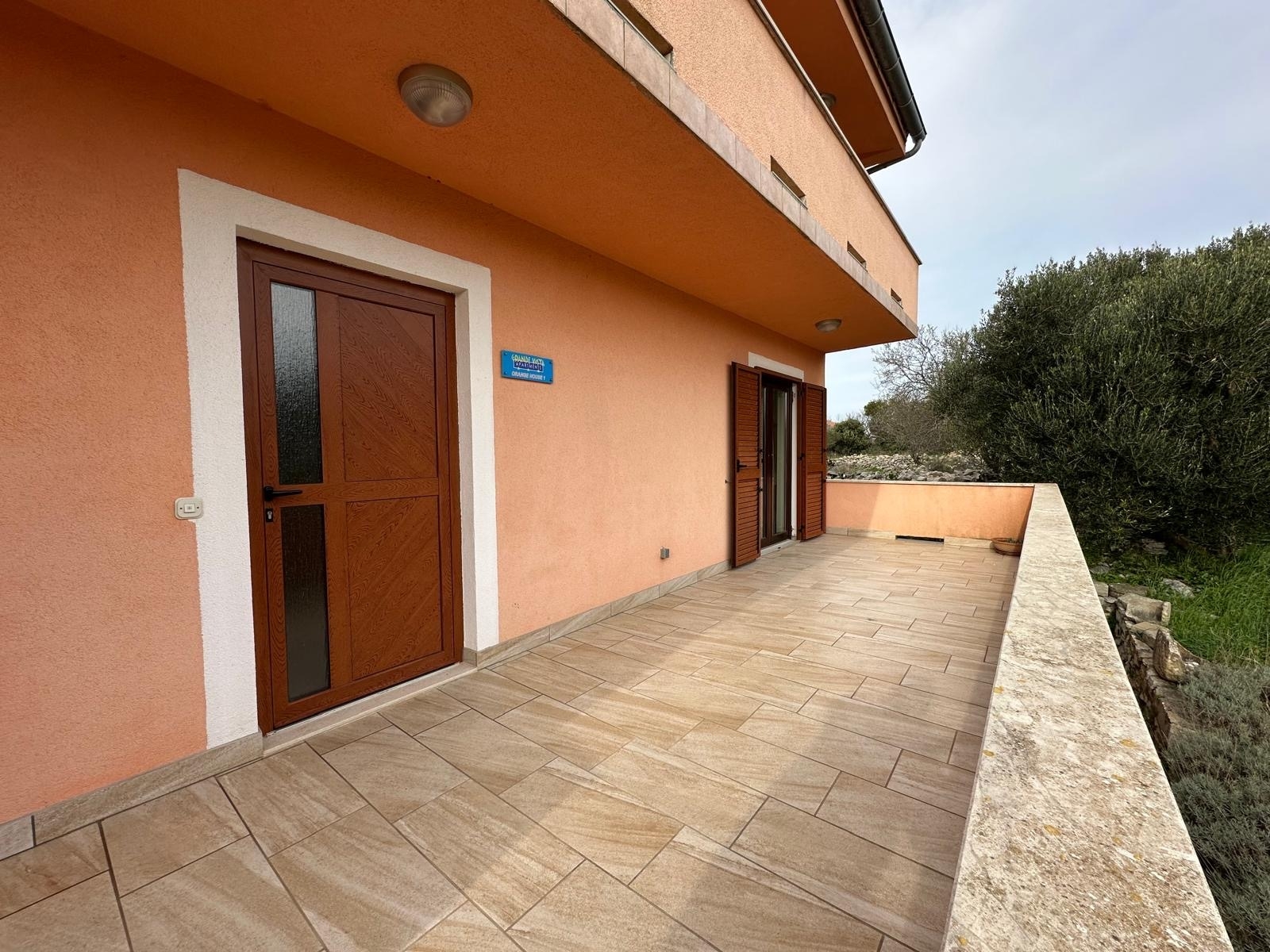 Two bedroom apartment with terrace and sea view Božava, Dugi otok  A-a