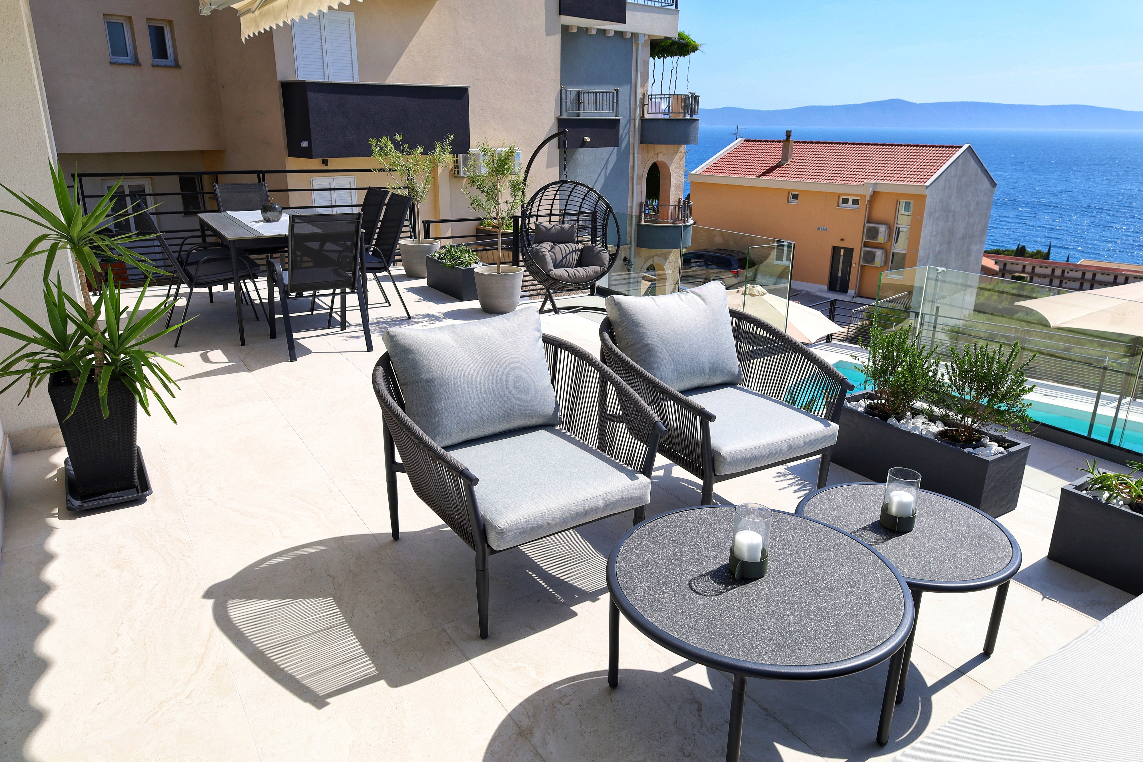 Two bedroom house with terrace and sea view Podgora, Makarska  K