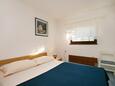 Ložnice 1 Njivice, Ložnice 1 v ubytování typu apartment, WiFi.