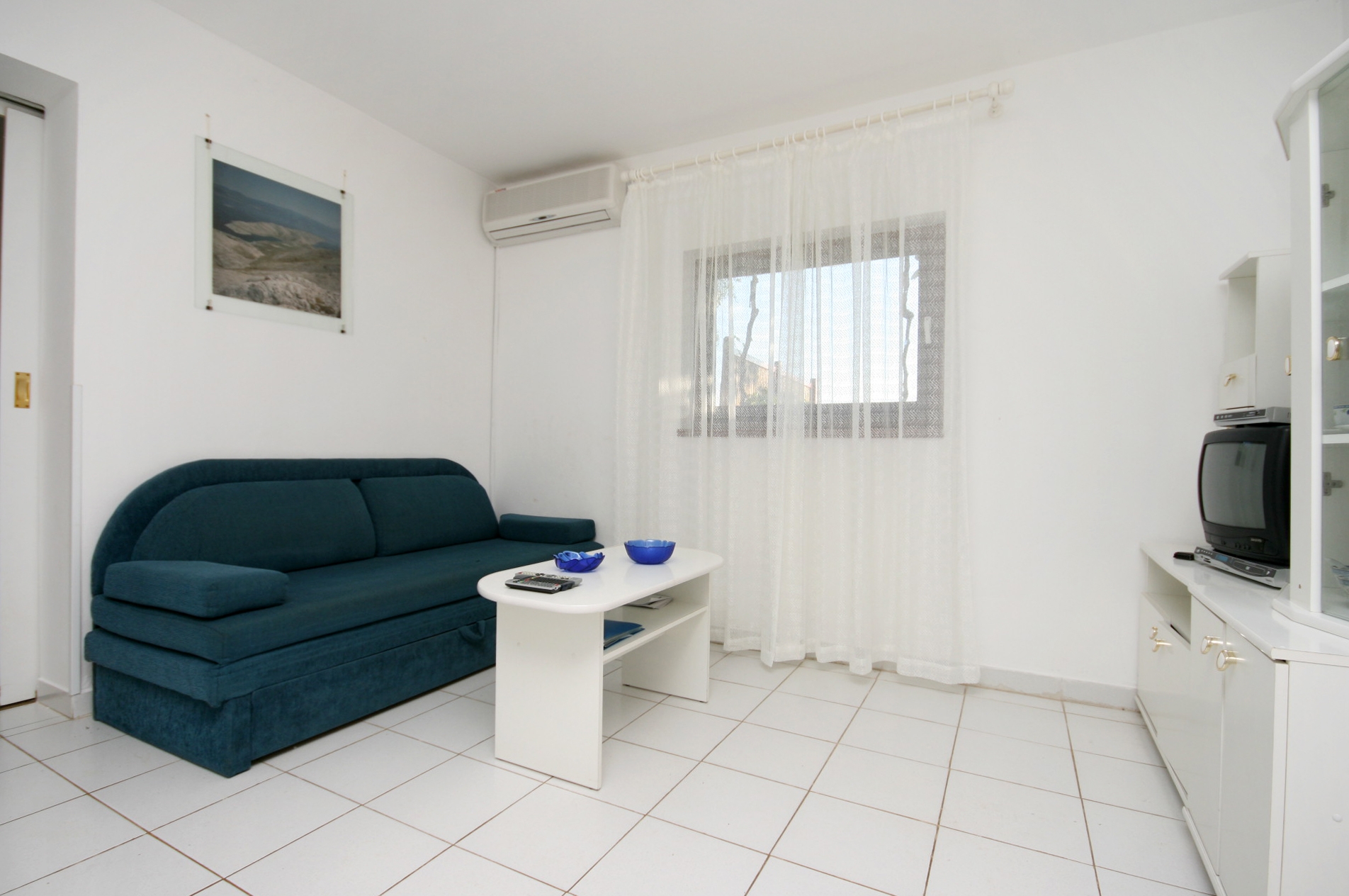 Two bedroom apartment with terrace and sea view Njivice, Krk (A-2391-a) Two bedroom apartment with terrace and sea view Njivice, Krk (A-2391-a)