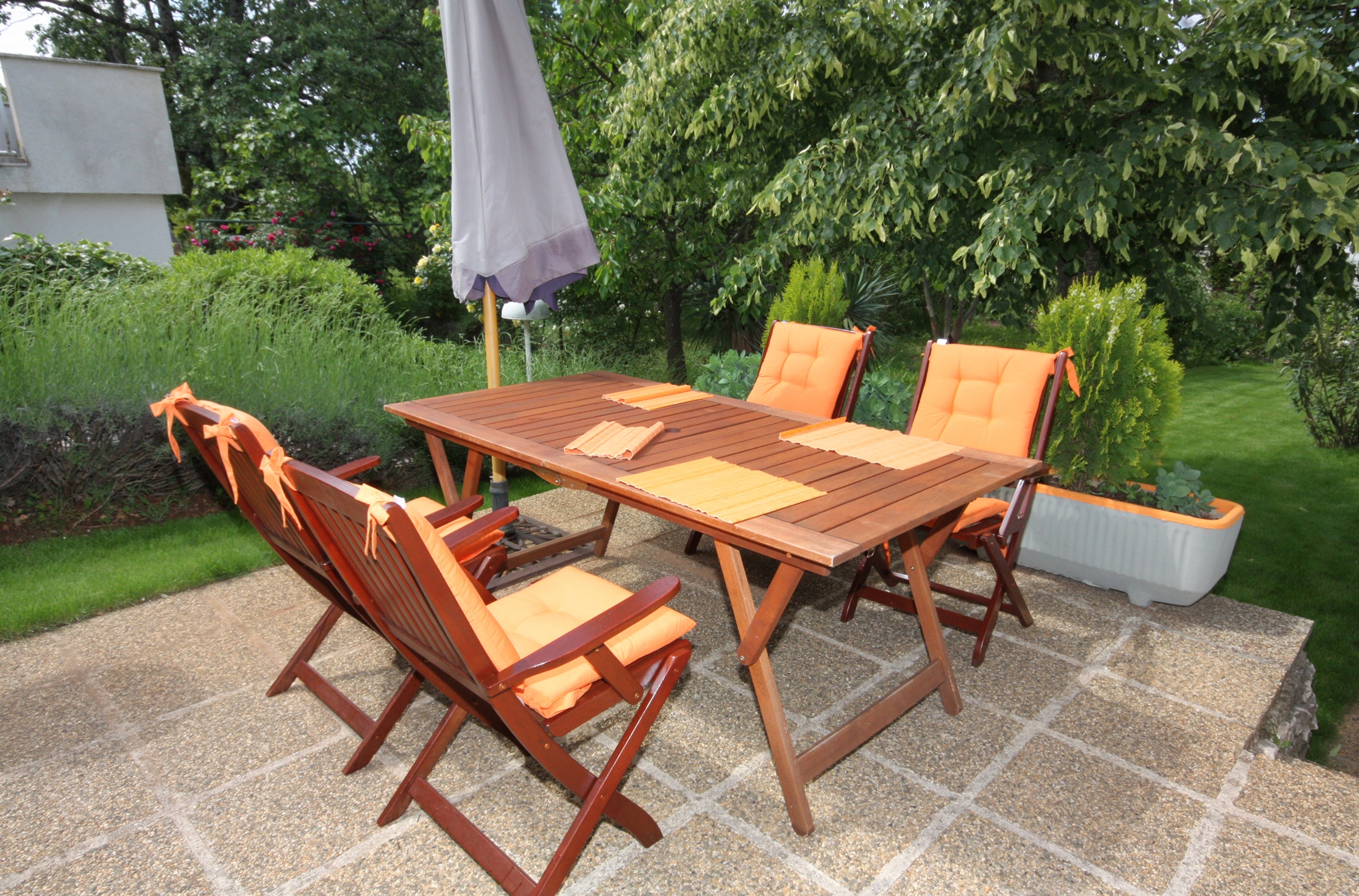 Two bedroom apartment with terrace Njivice, Krk  A-b