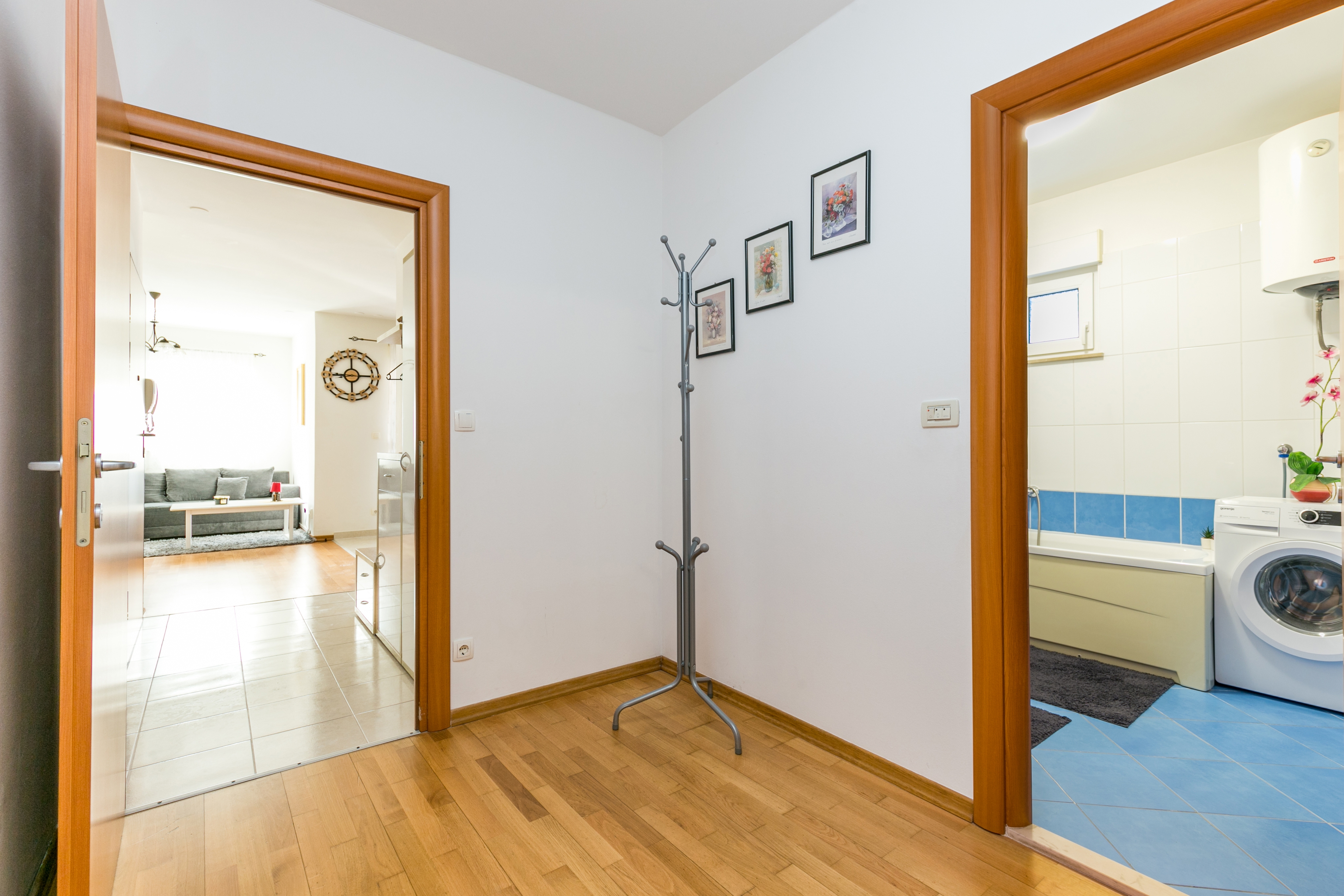 Two bedroom apartment with terrace and sea view Trogir  A-a