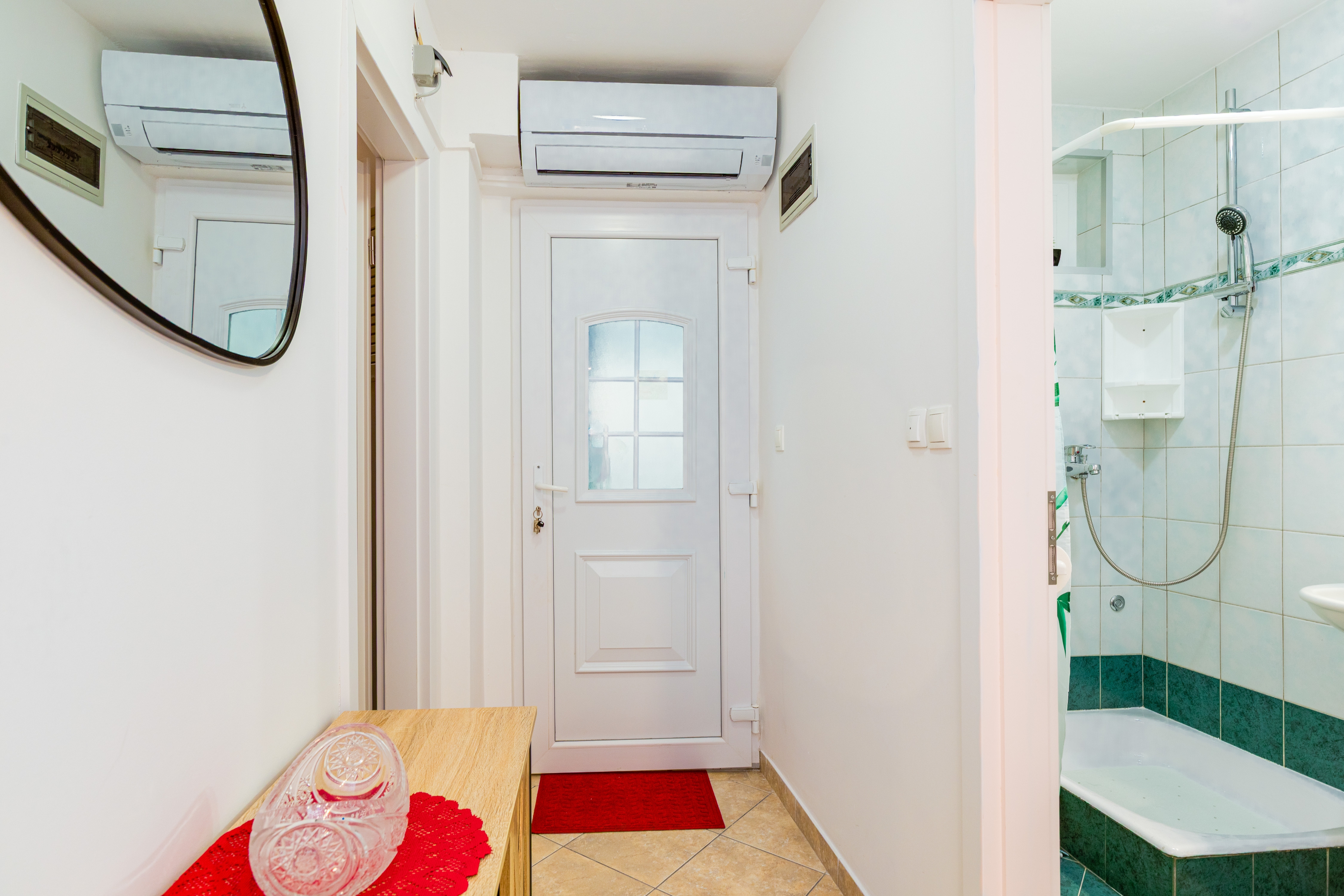 Two bedroom apartment with air-conditioning Baška, Krk  A-b
