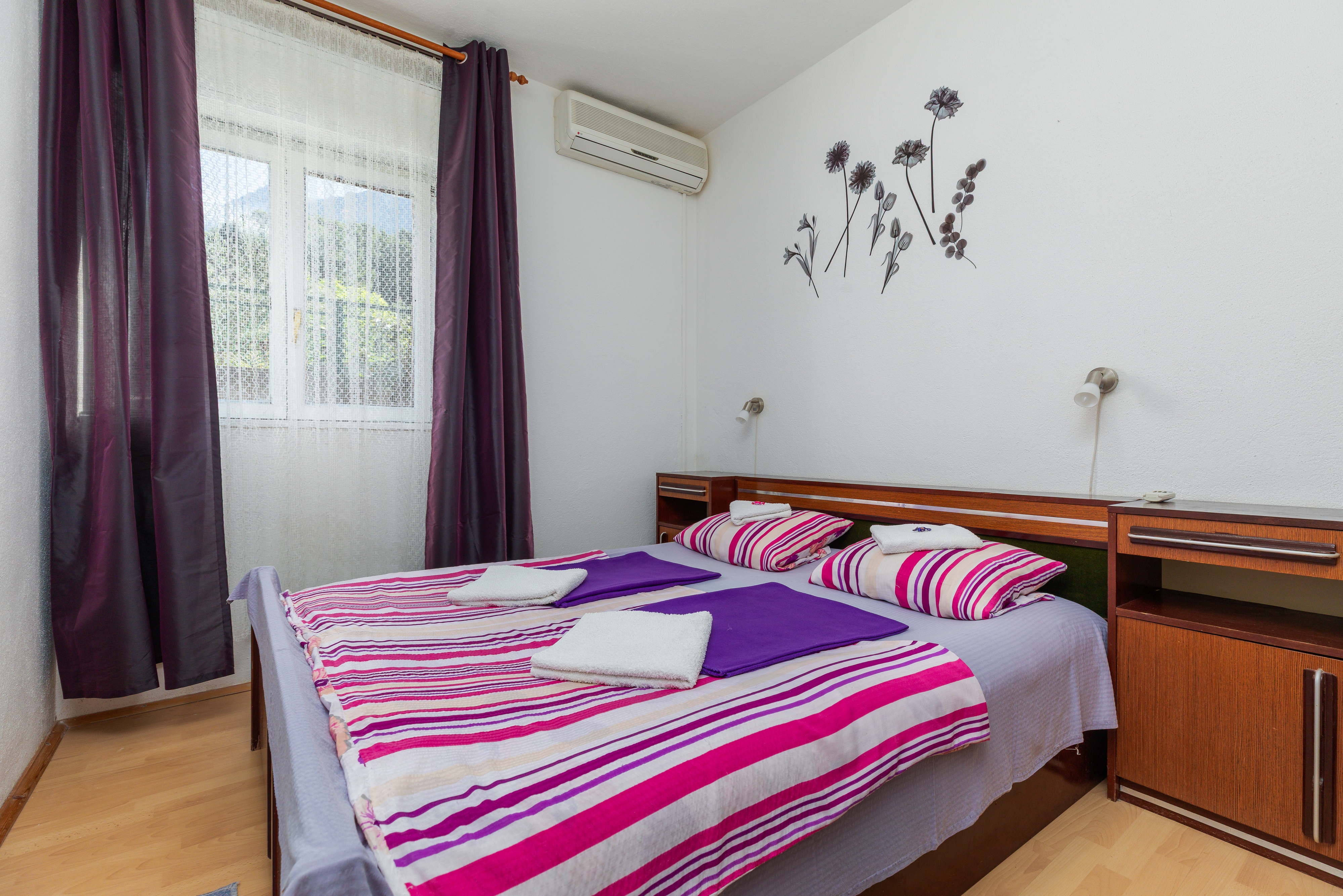 Room with air-conditioning Podgora, Makarska (S-23916-d)