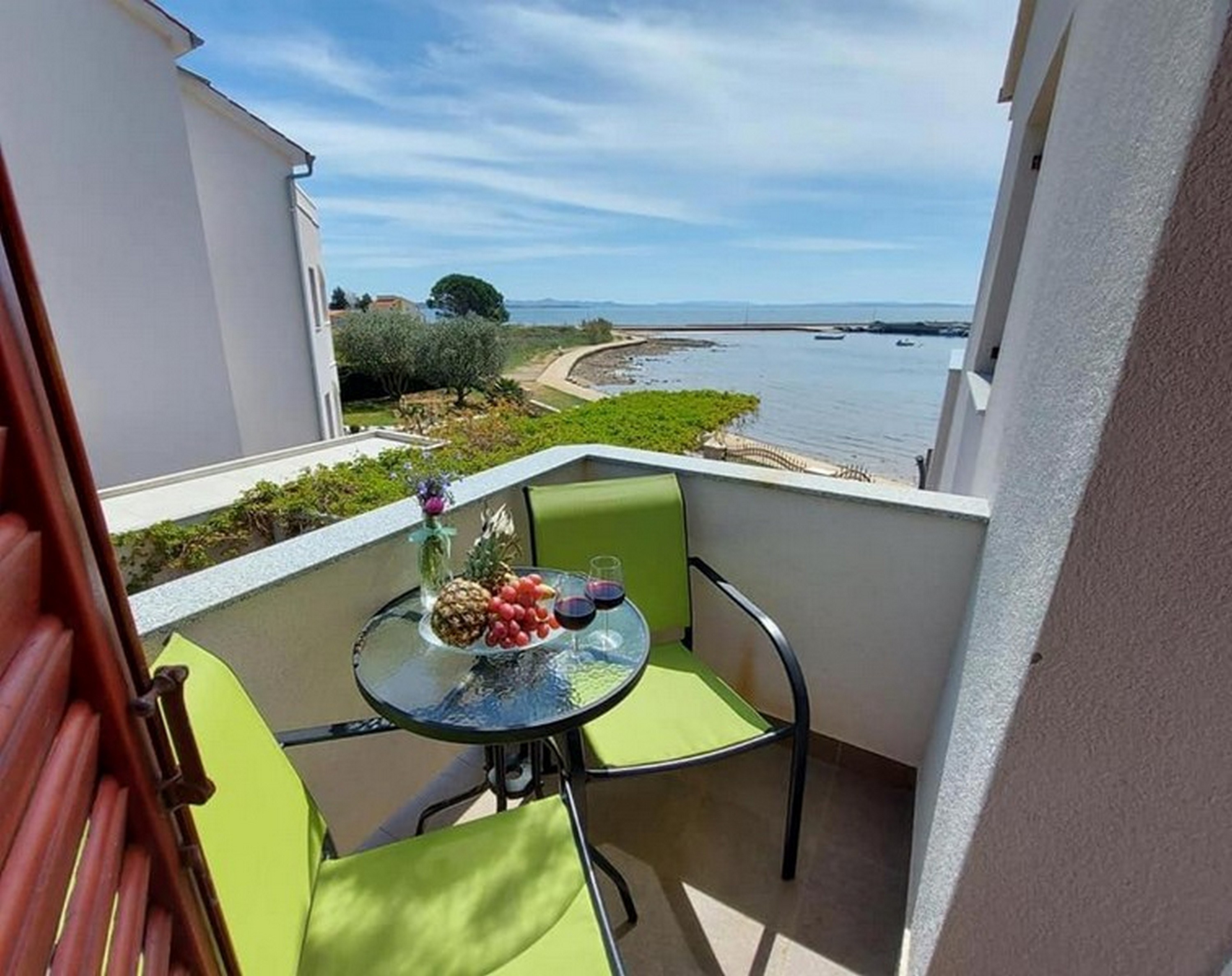 One bedroom apartment near beach Privlaka, Zadar  A-c