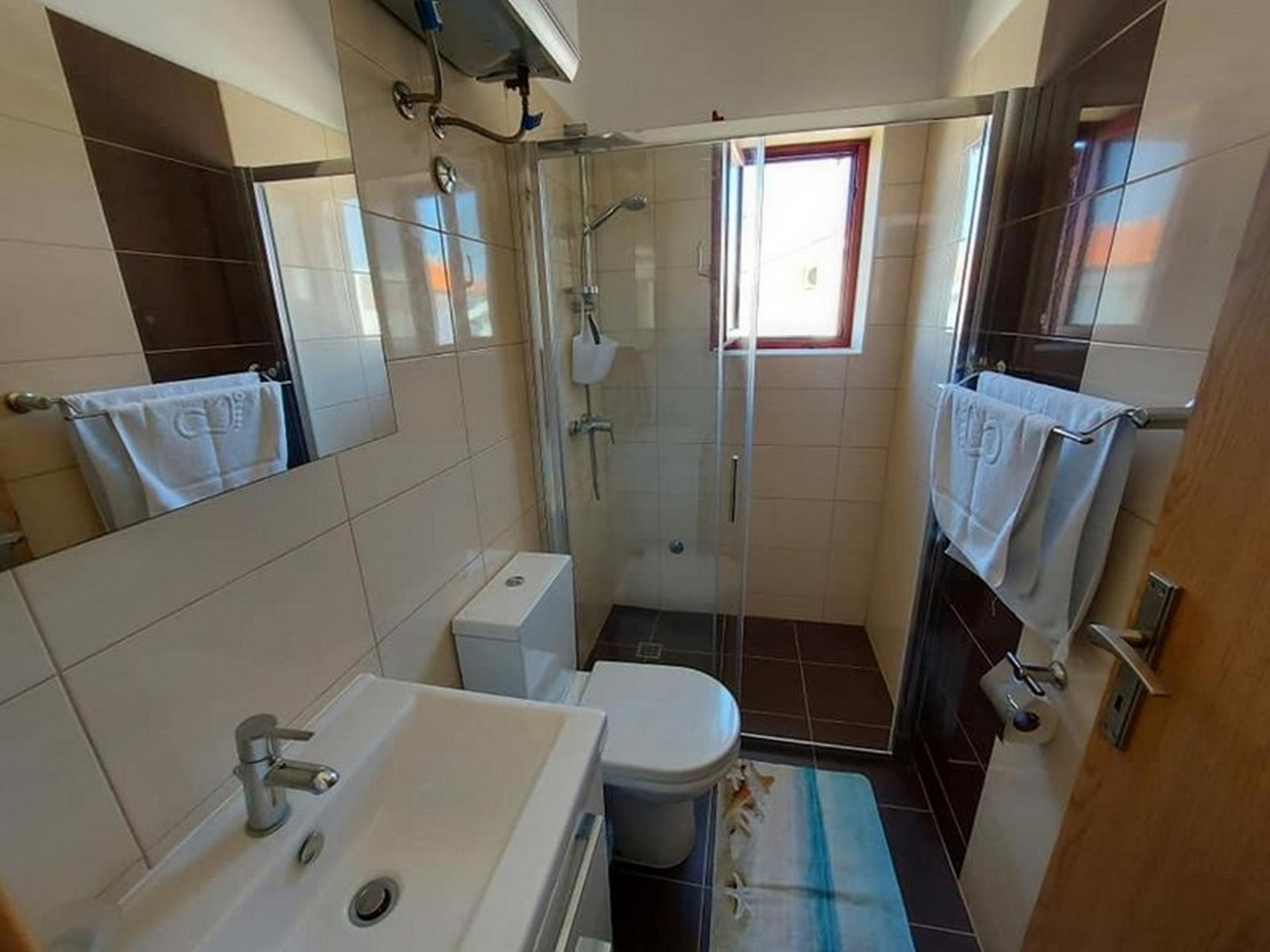 One bedroom apartment near beach Privlaka, Zadar  A-c
