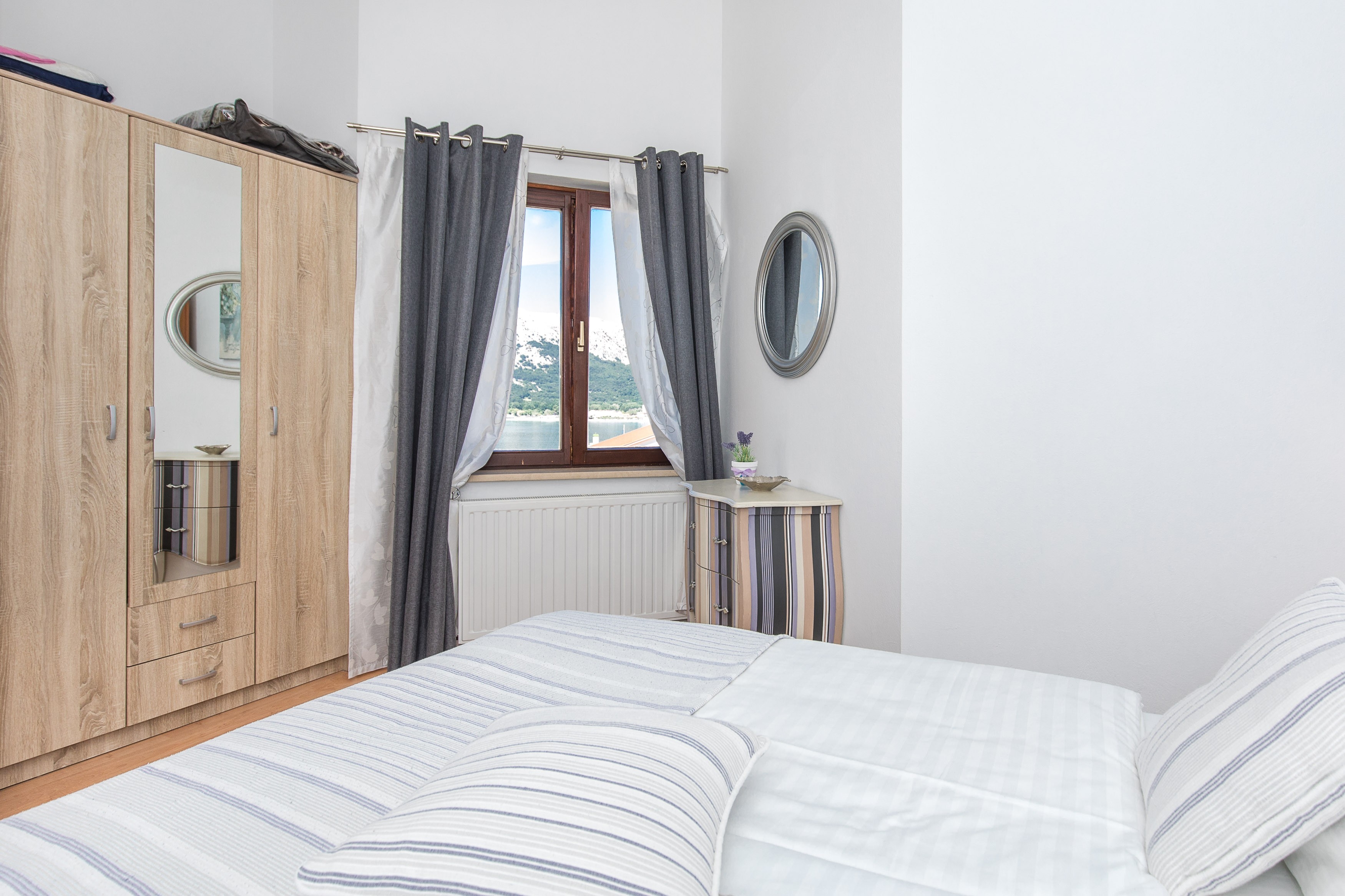 One bedroom apartment with terrace and sea view Baška, Krk  A-a