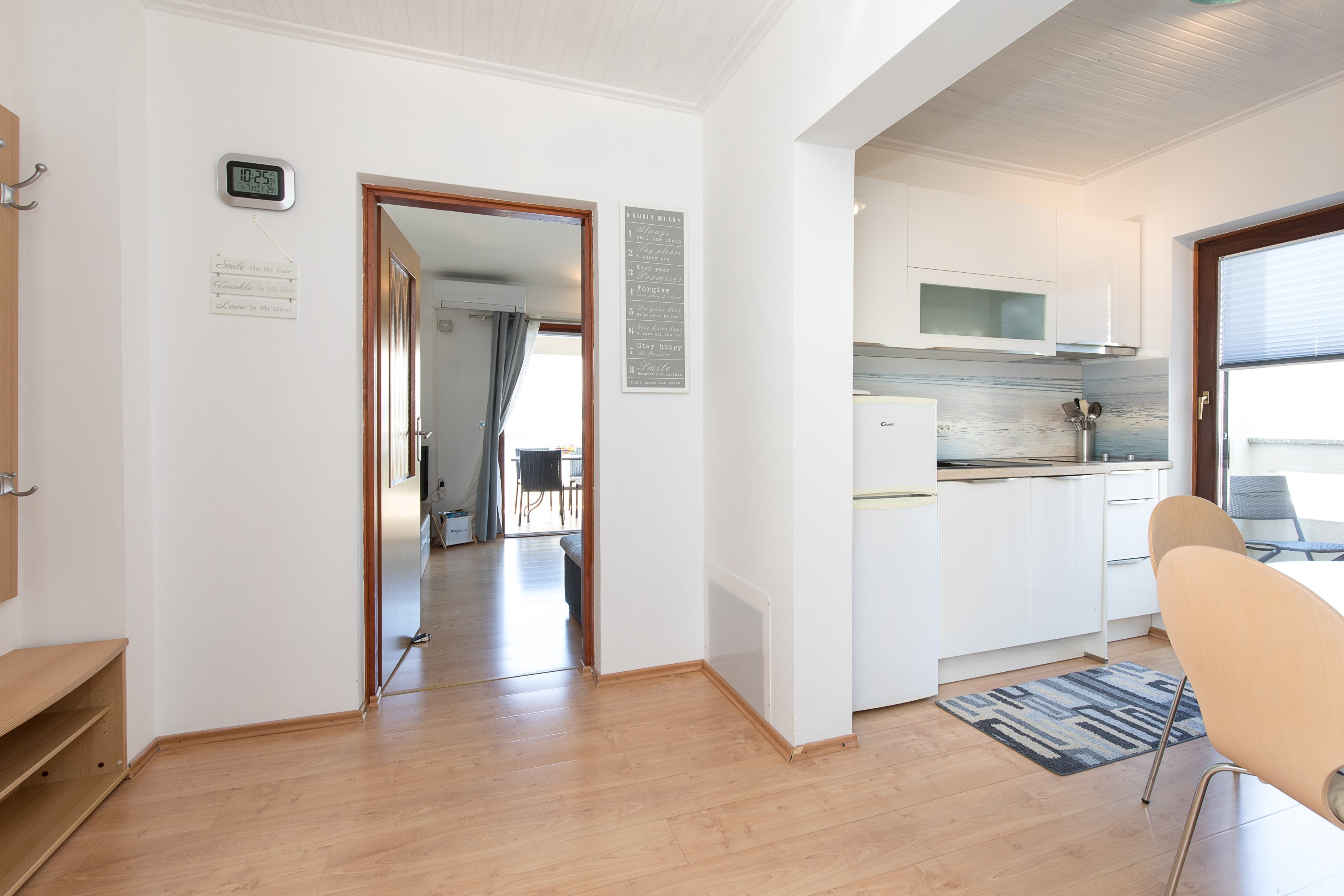 One bedroom apartment with terrace and sea view Baška, Krk  A-a