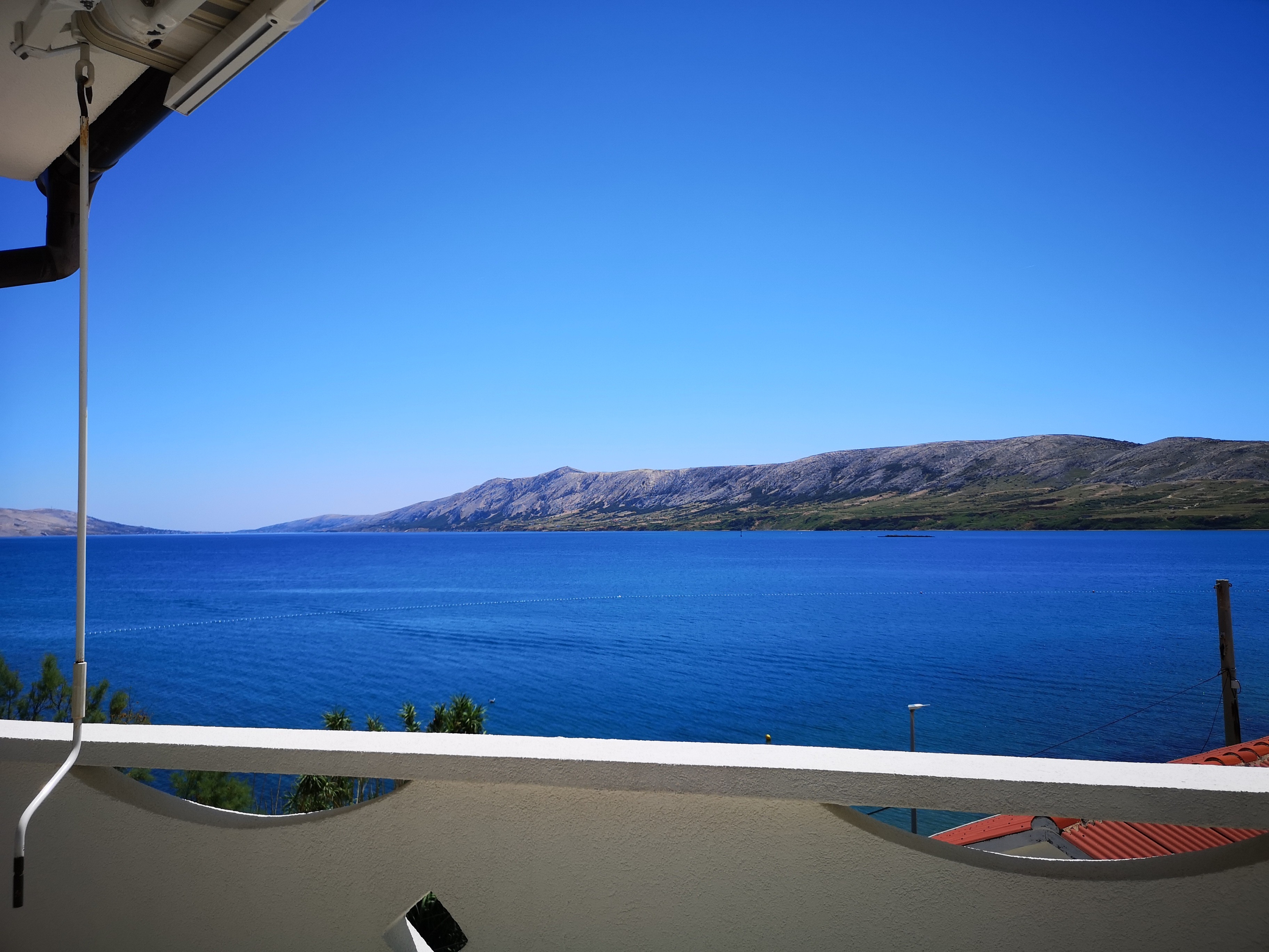 Jednosobni apartman uz plažu Zubovići, Pag  A-b