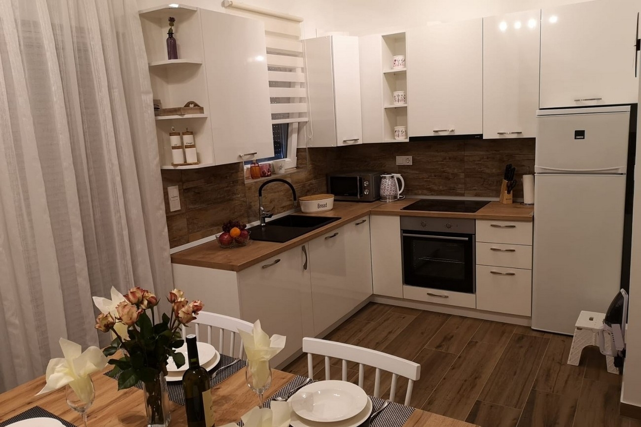 Two bedroom apartment with balcony and sea view Solaris, Šibenik (A-23927-a)