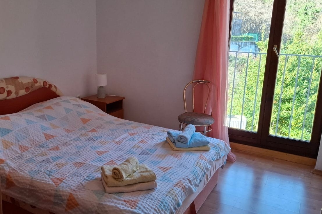 Comfortable and spacious apartment with terrace and sea view Ičići, Opatija  A-a