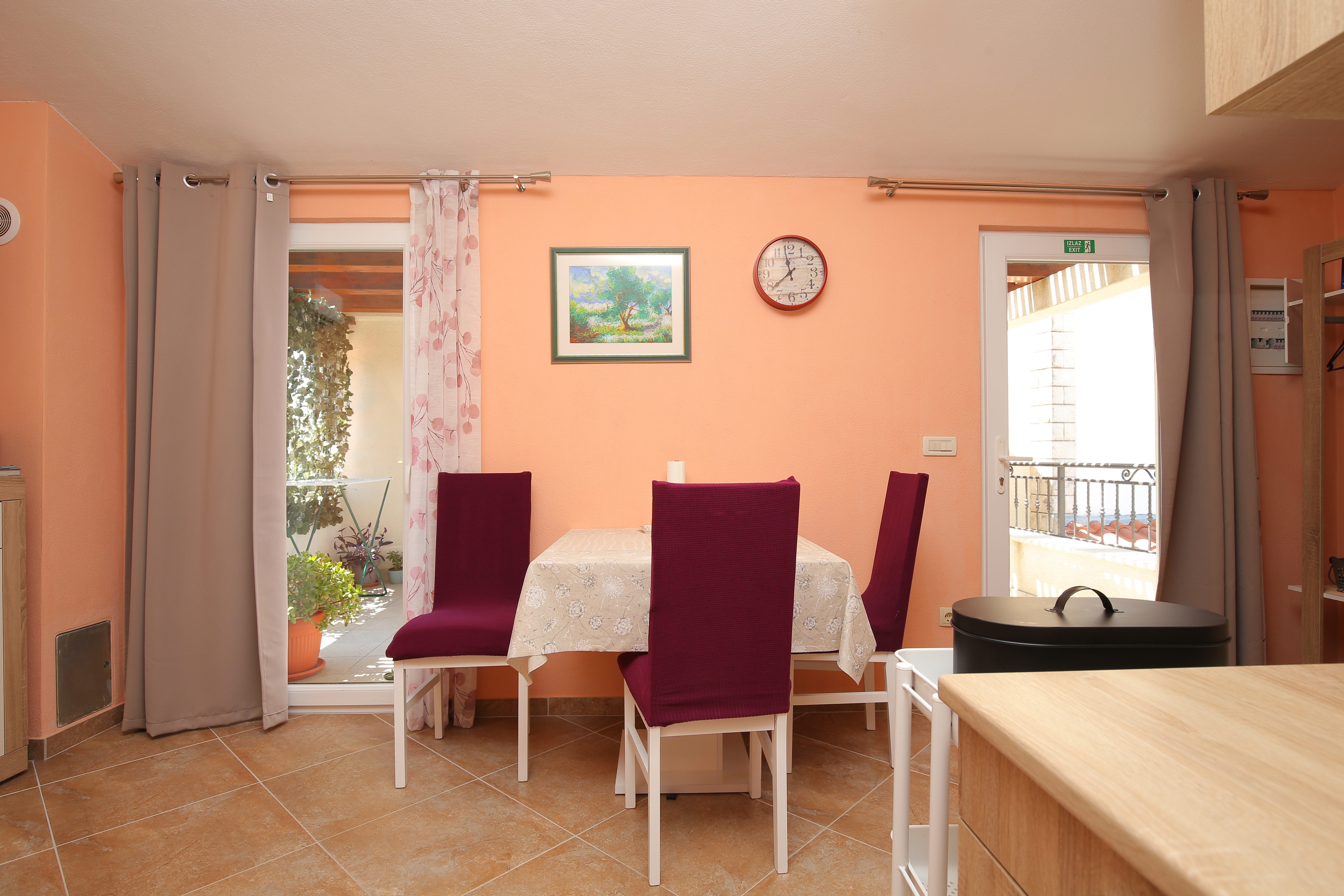 Top Rogoznica Stupin Čeline Top Rogoznica Stupin Čeline