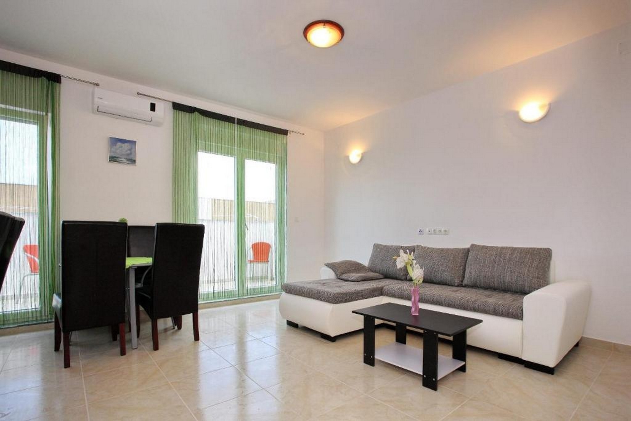 Two bedroom apartment with balcony and sea view Nin, Zadar  A-a