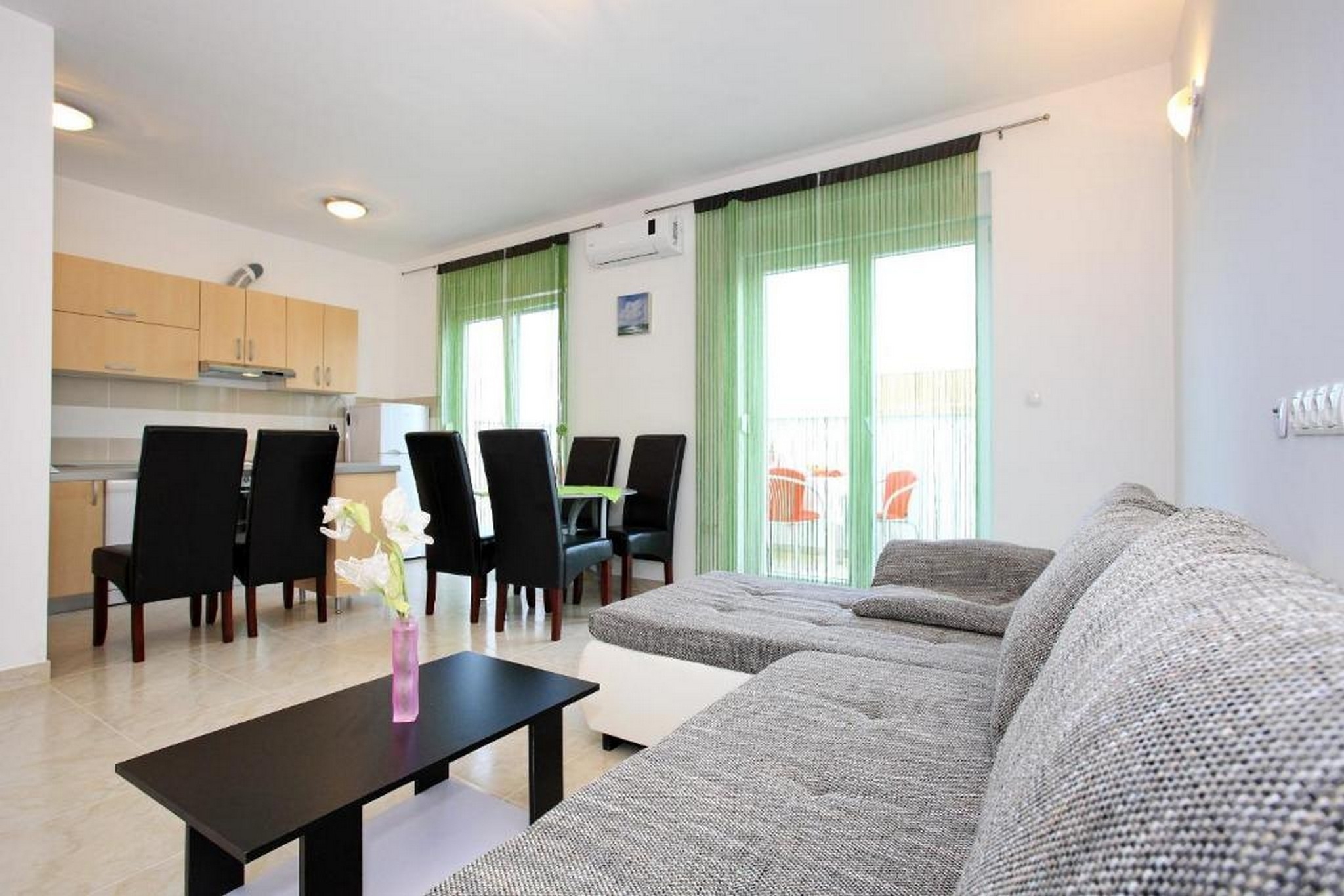 Two bedroom apartment with balcony and sea view Nin, Zadar  A-a