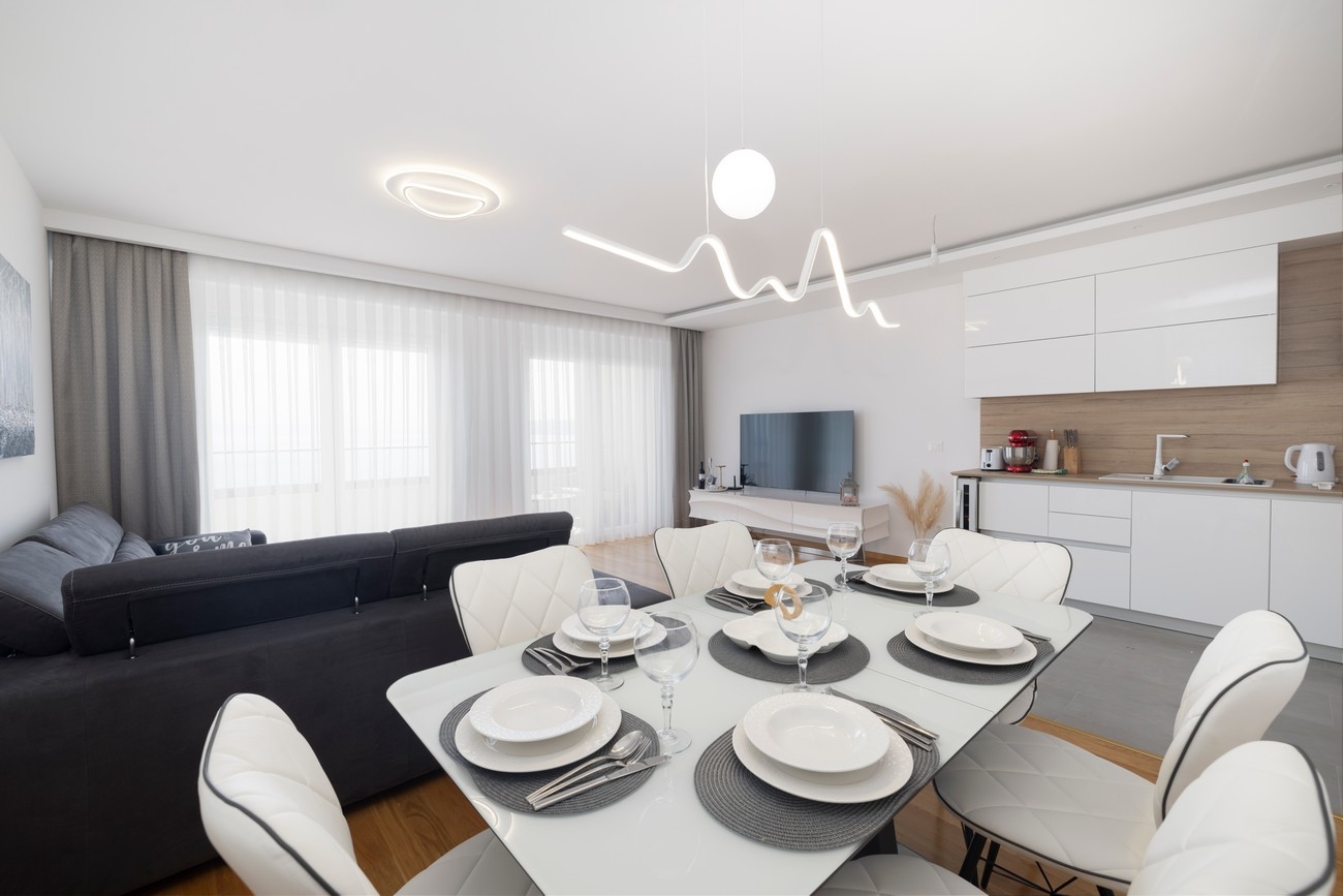 Two bedroom apartment with balcony and sea view Makarska  A-a