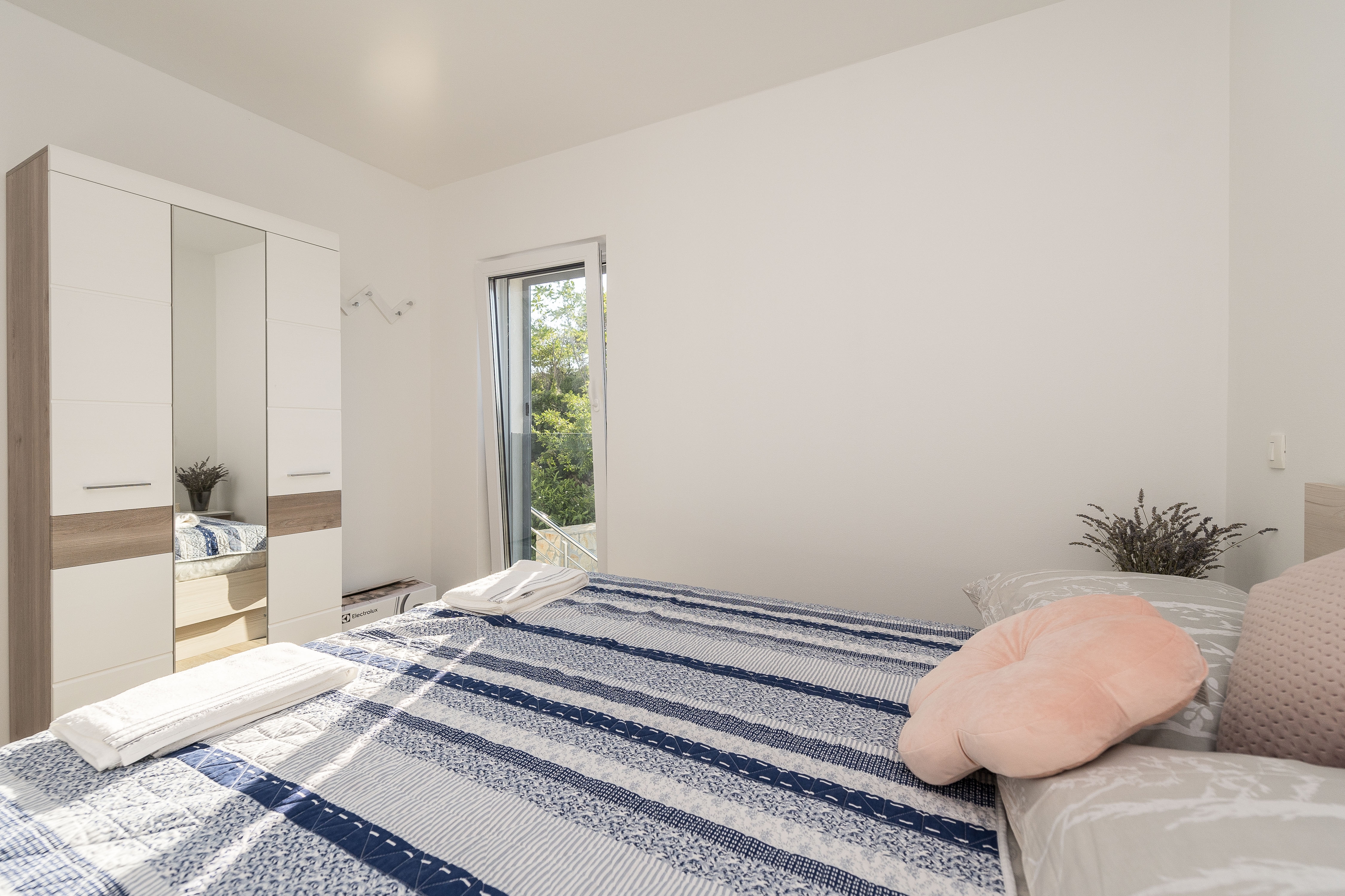 Top Ugljan Lukoran Top Ugljan Lukoran