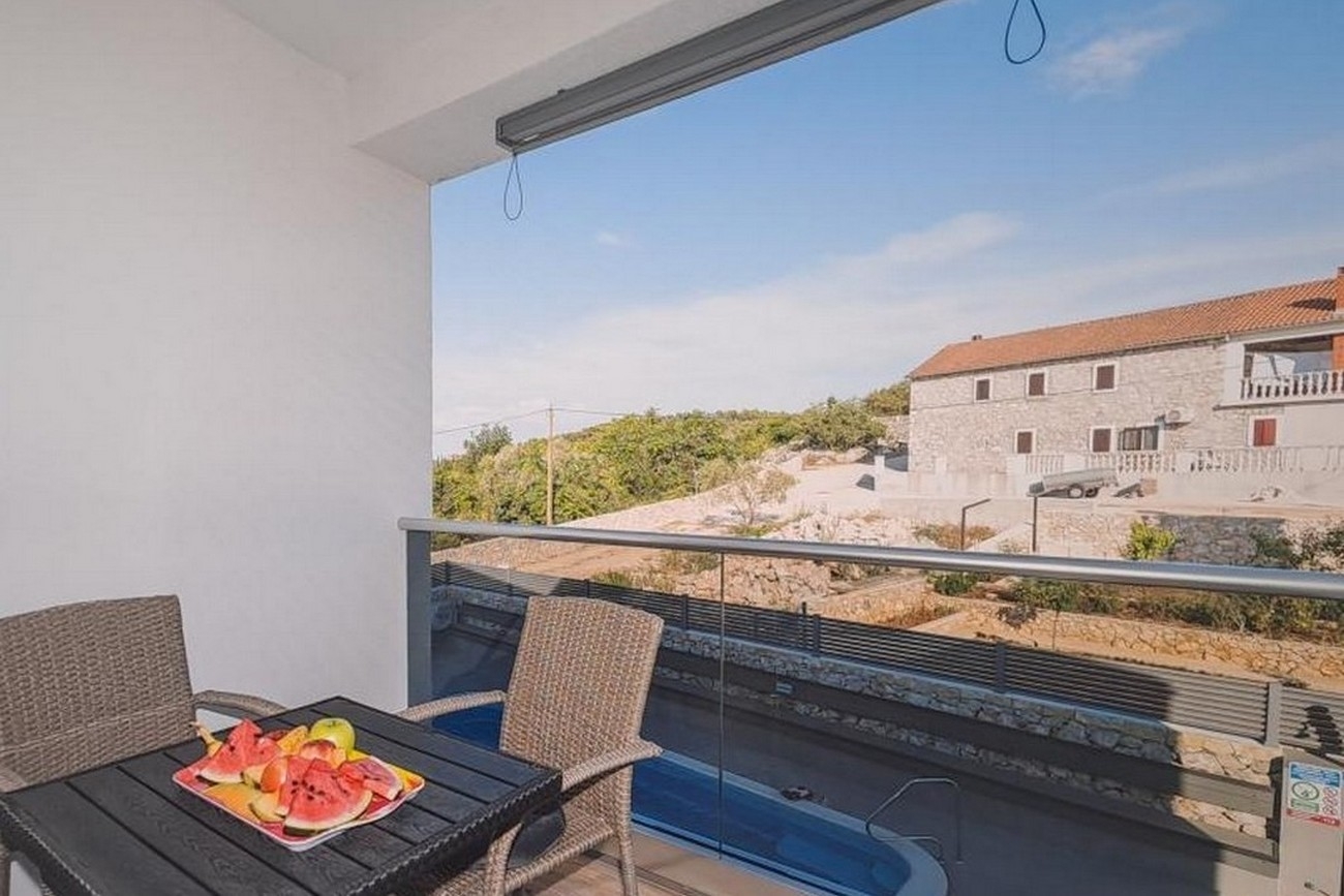 Top Ugljan Lukoran Top Ugljan Lukoran