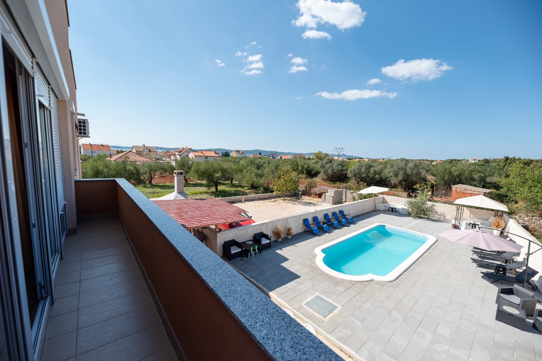 Two bedroom apartment with terrace and sea view Sukošan, Zadar  A-a