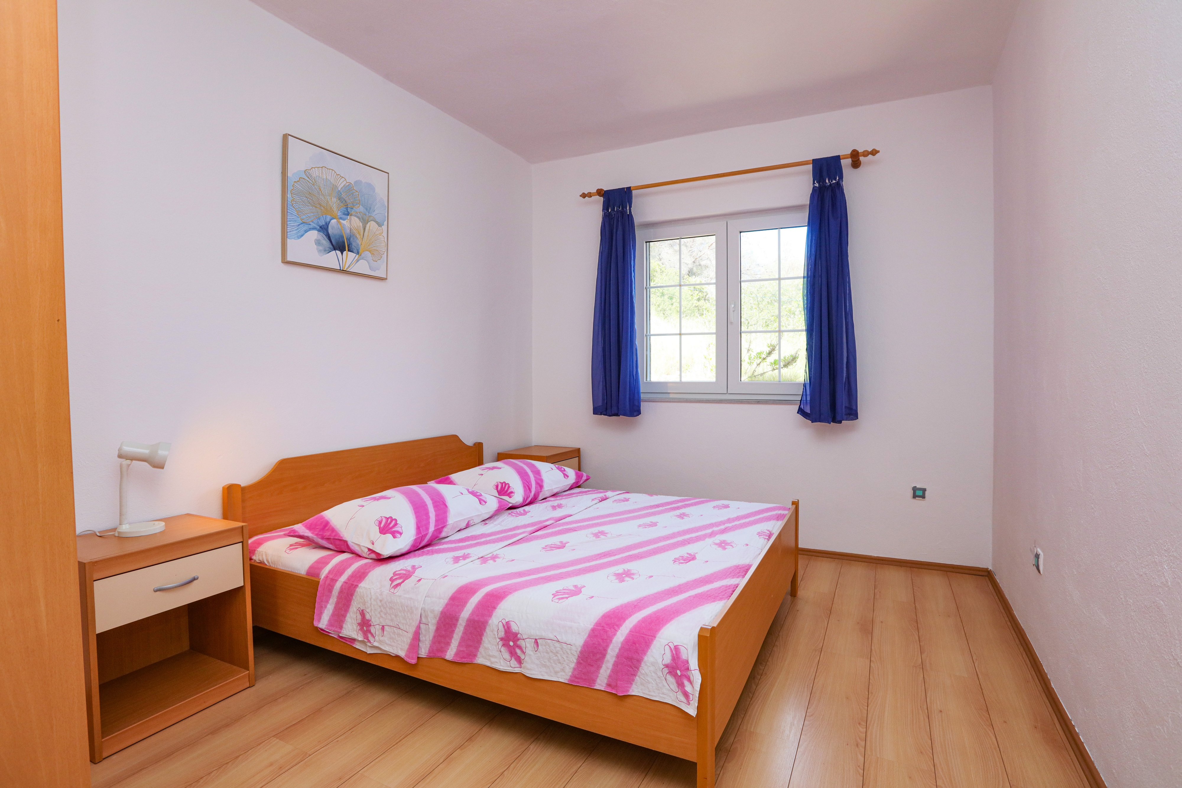 Two bedroom apartment near beach Šparadići, Šibenik (A-23939-b)