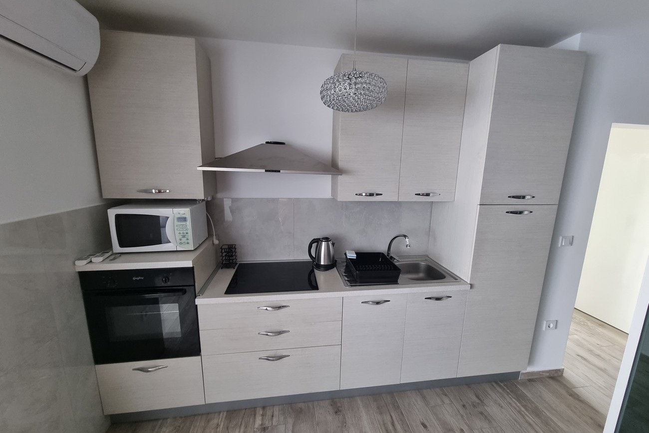 Two bedroom apartment with terrace Okrug Gornji, Čiovo  A-a