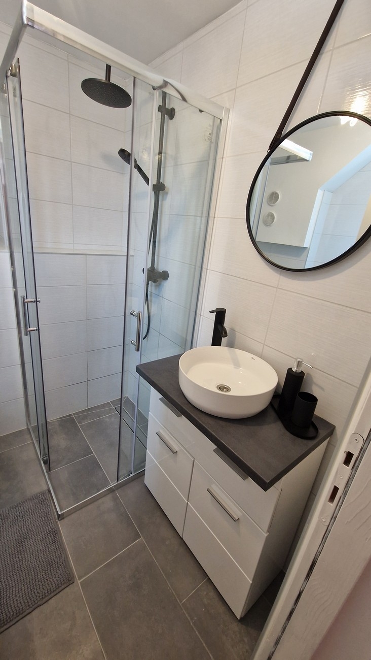 Two bedroom apartment with terrace Okrug Gornji, Čiovo  A-b