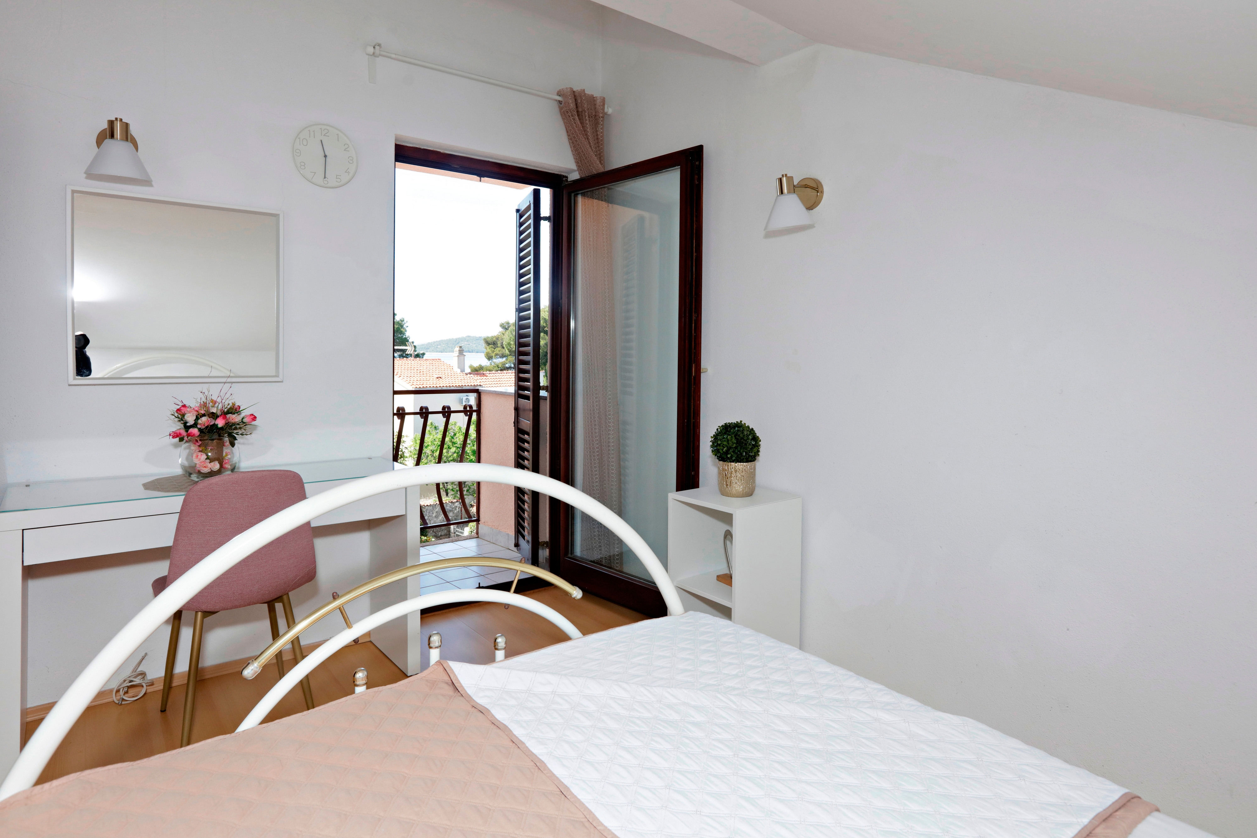 Two bedroom apartment with balcony Jadrija, Šibenik  A-a