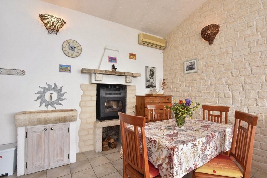 Top Hvar Zaraće Top Hvar Zaraće