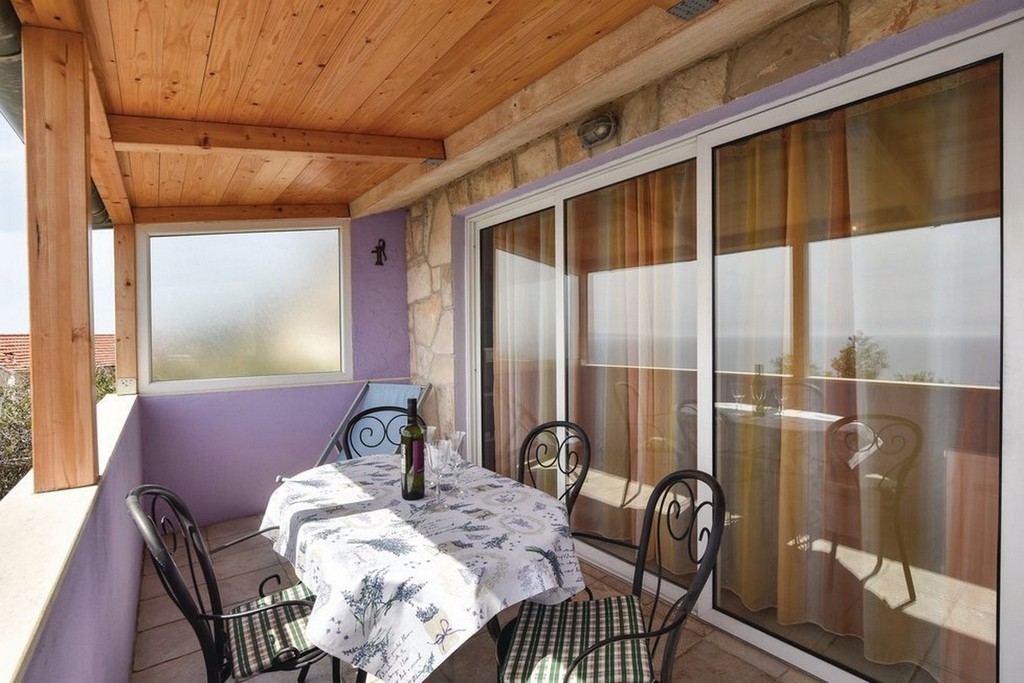 One bedroom house with terrace and sea view Cove Zaraće (Dubovica), Hvar  K