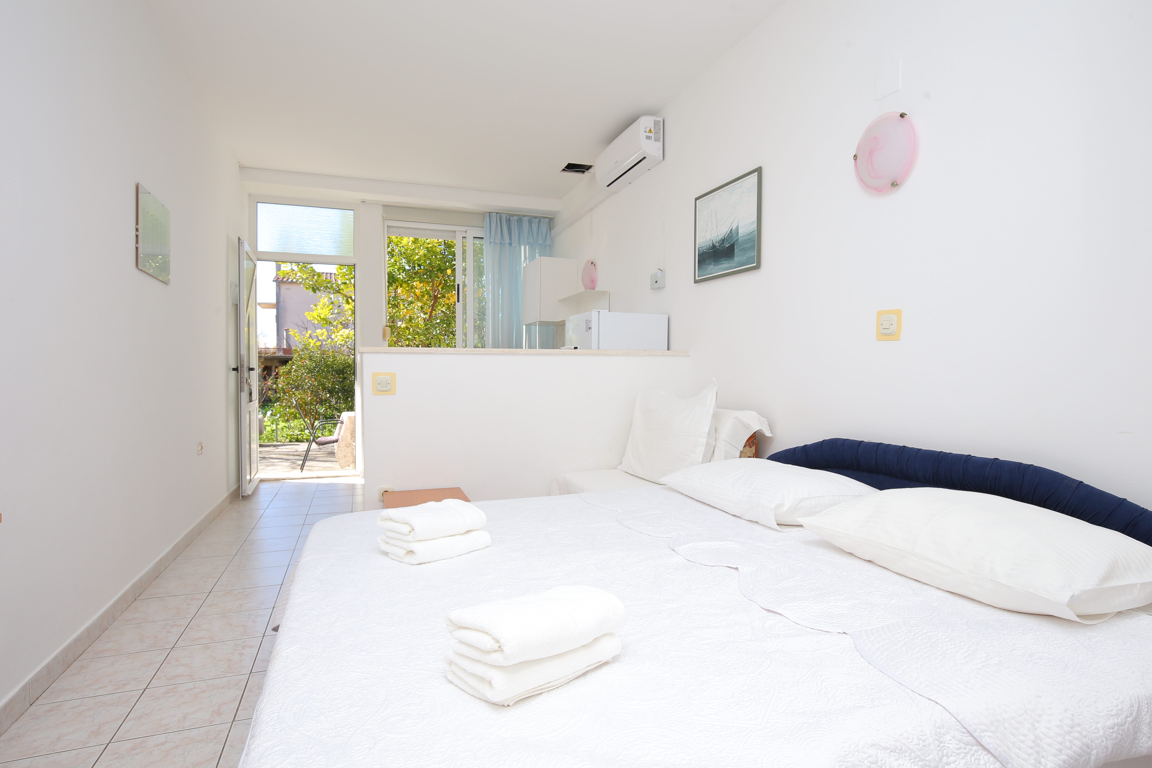 Studio flat with air-conditioning Podstrana, Split (AS-23954-b) Studio flat with air-conditioning Podstrana, Split (AS-23954-b)