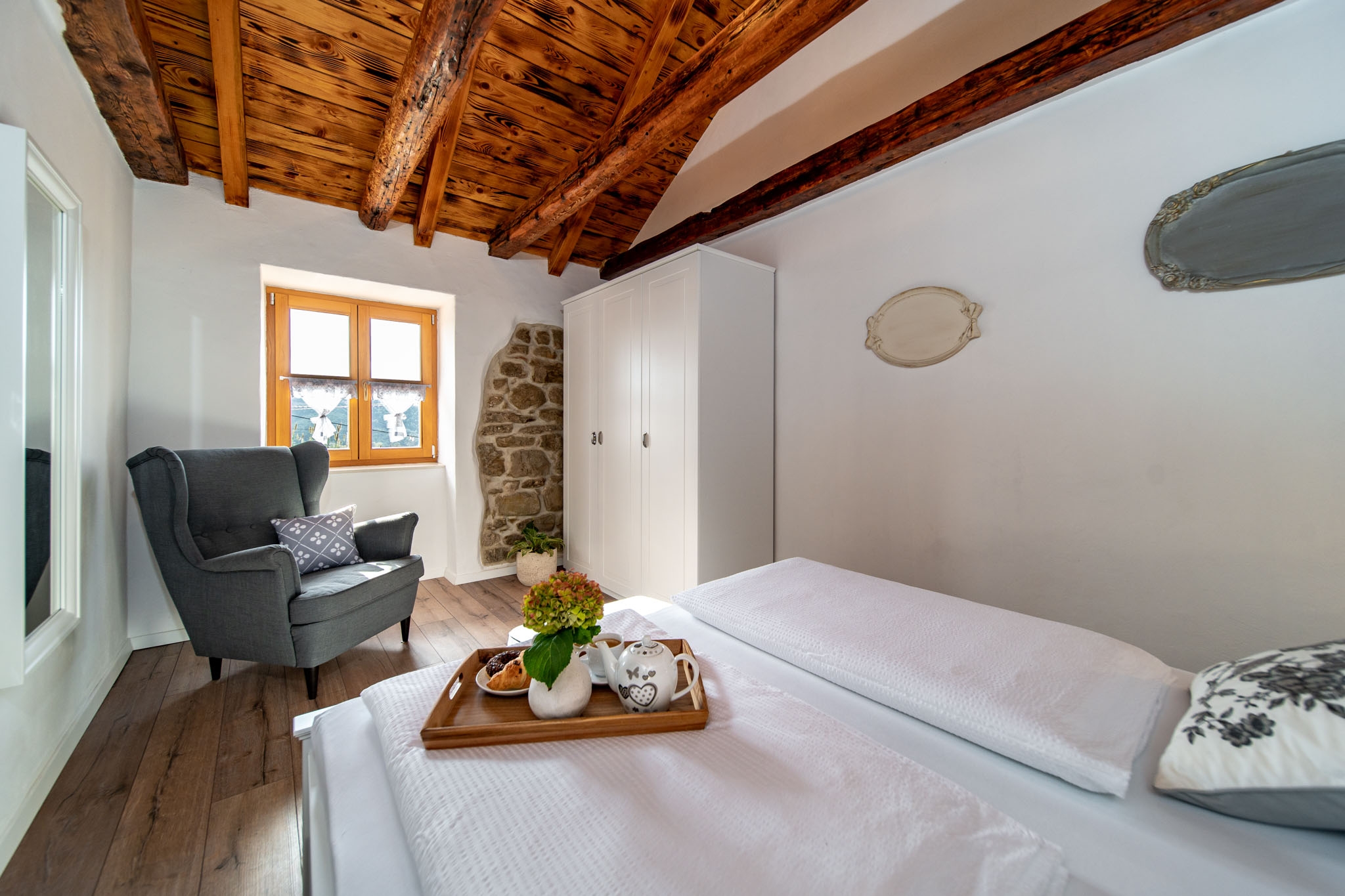 Two bedroom apartment with terrace Lopar, Rab  A-a