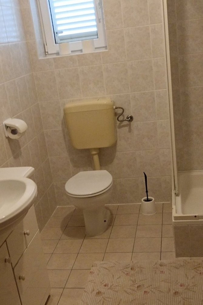 Top Rab Lopar Top Rab Lopar