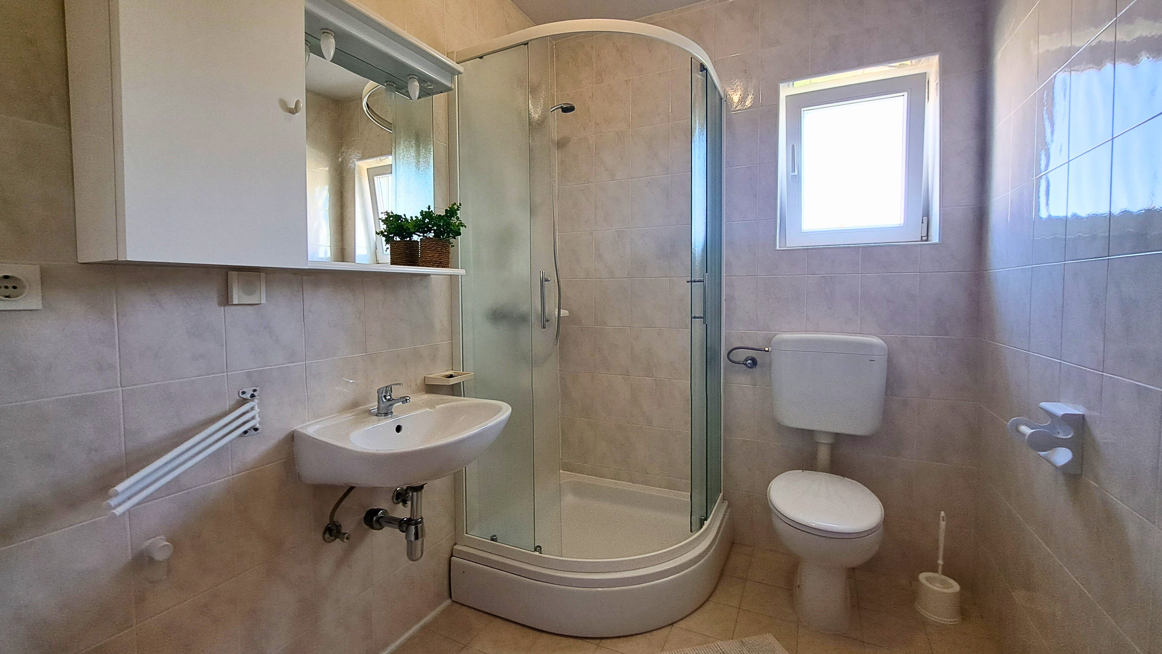 Top Rab Lopar Top Rab Lopar