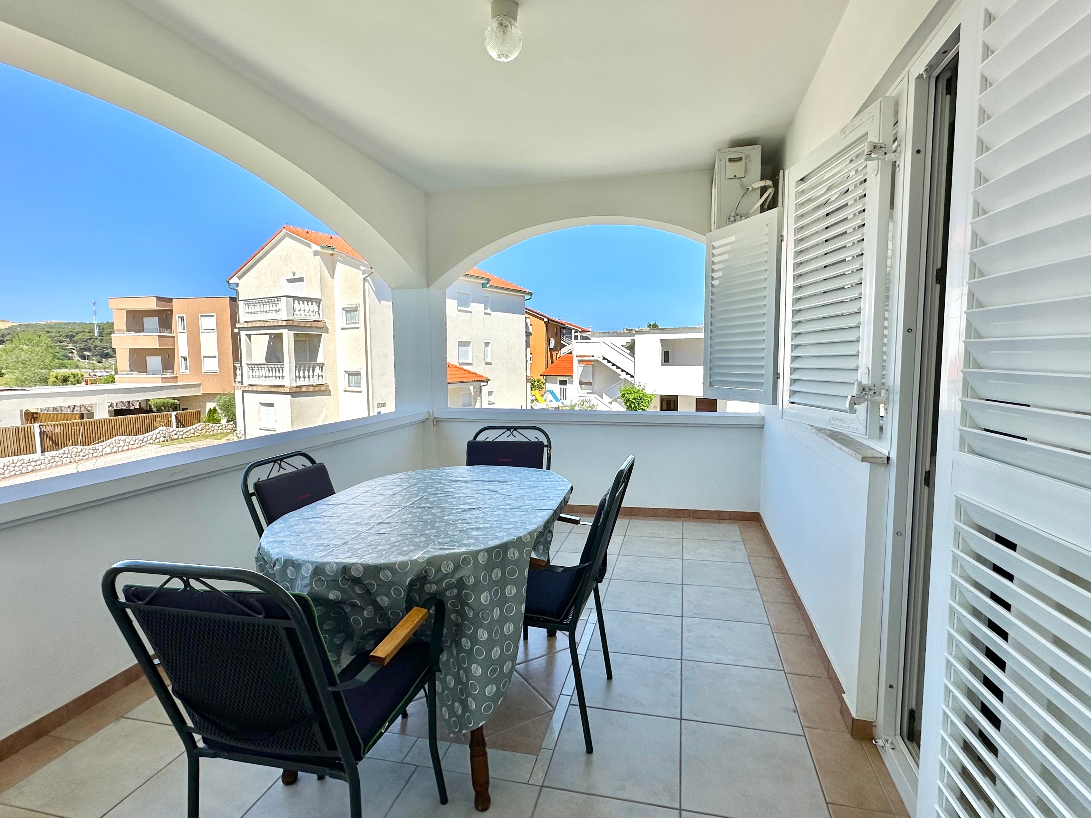 Enosobni apartma Z balkonom Lopar, Rab  A-c