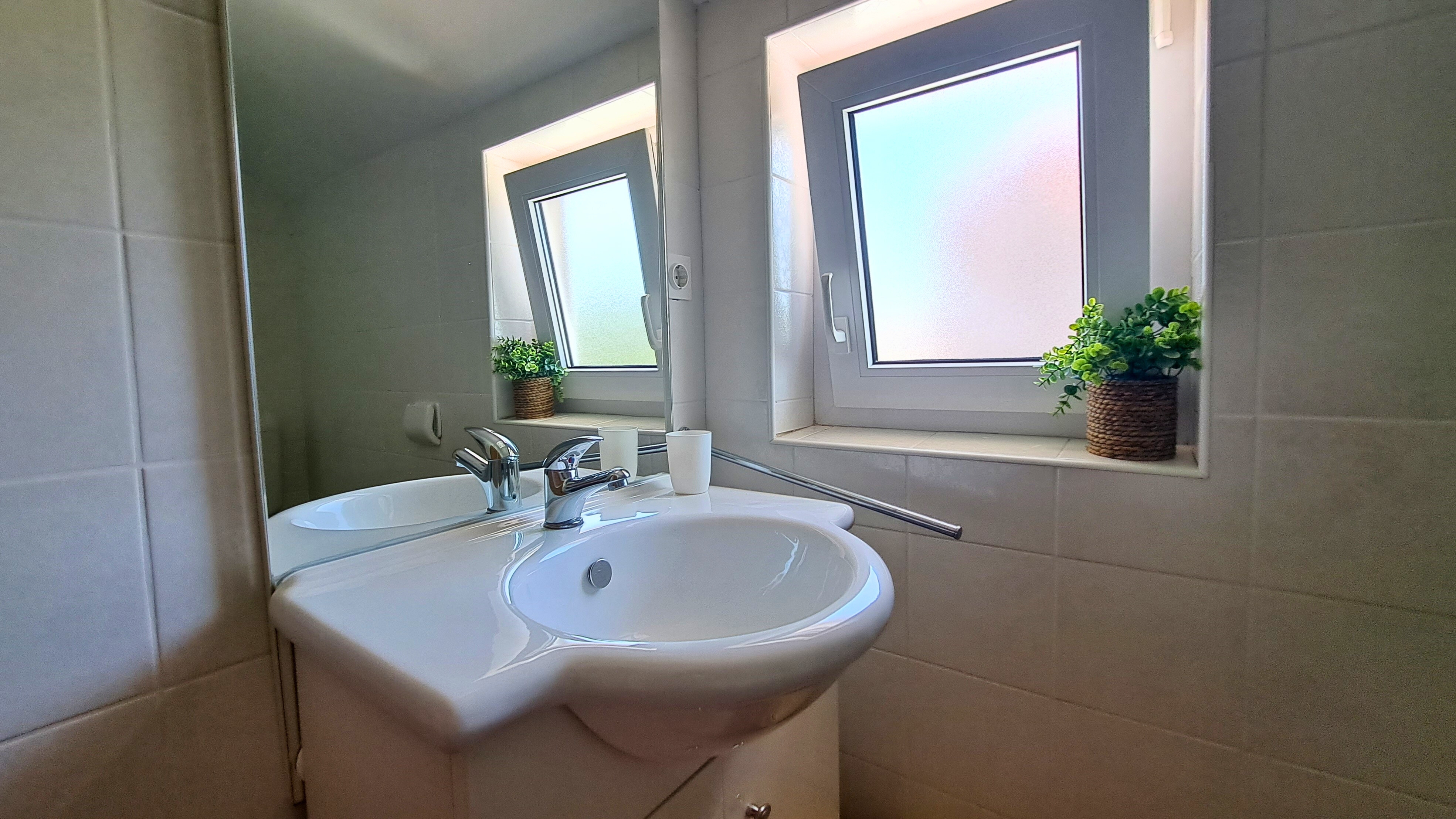 Top Rab Lopar Top Rab Lopar