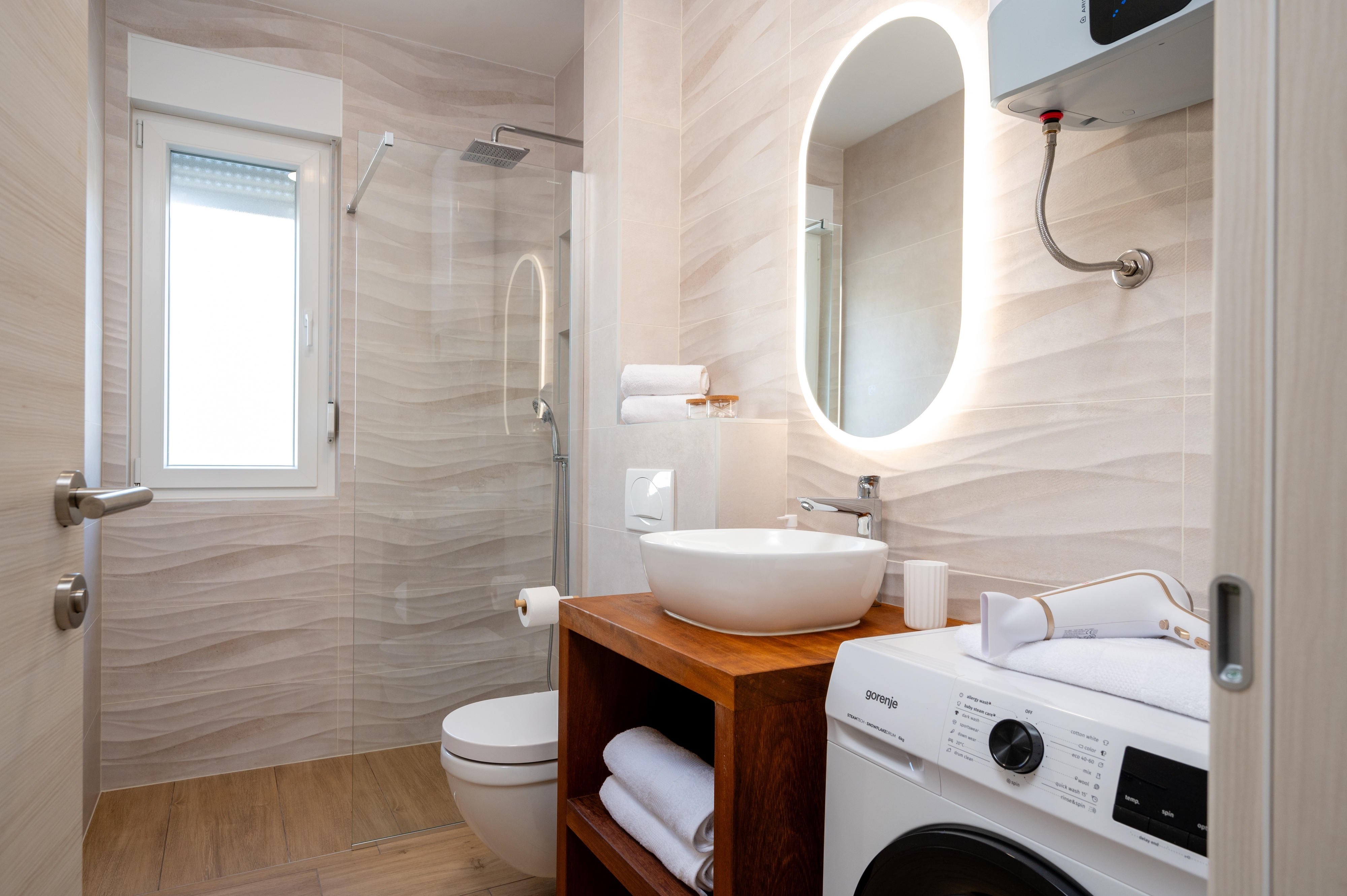 Two bedroom apartment with terrace Trogir  A-a