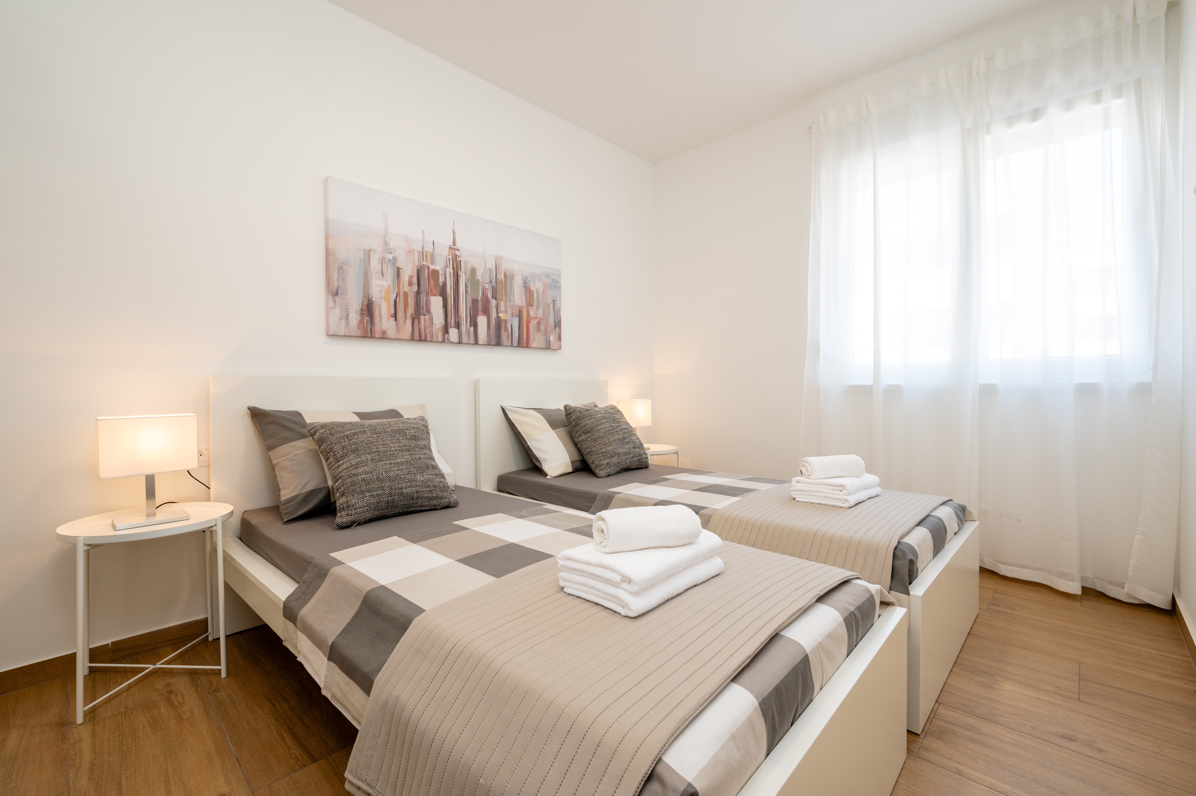 Two bedroom apartment with terrace Trogir  A-a