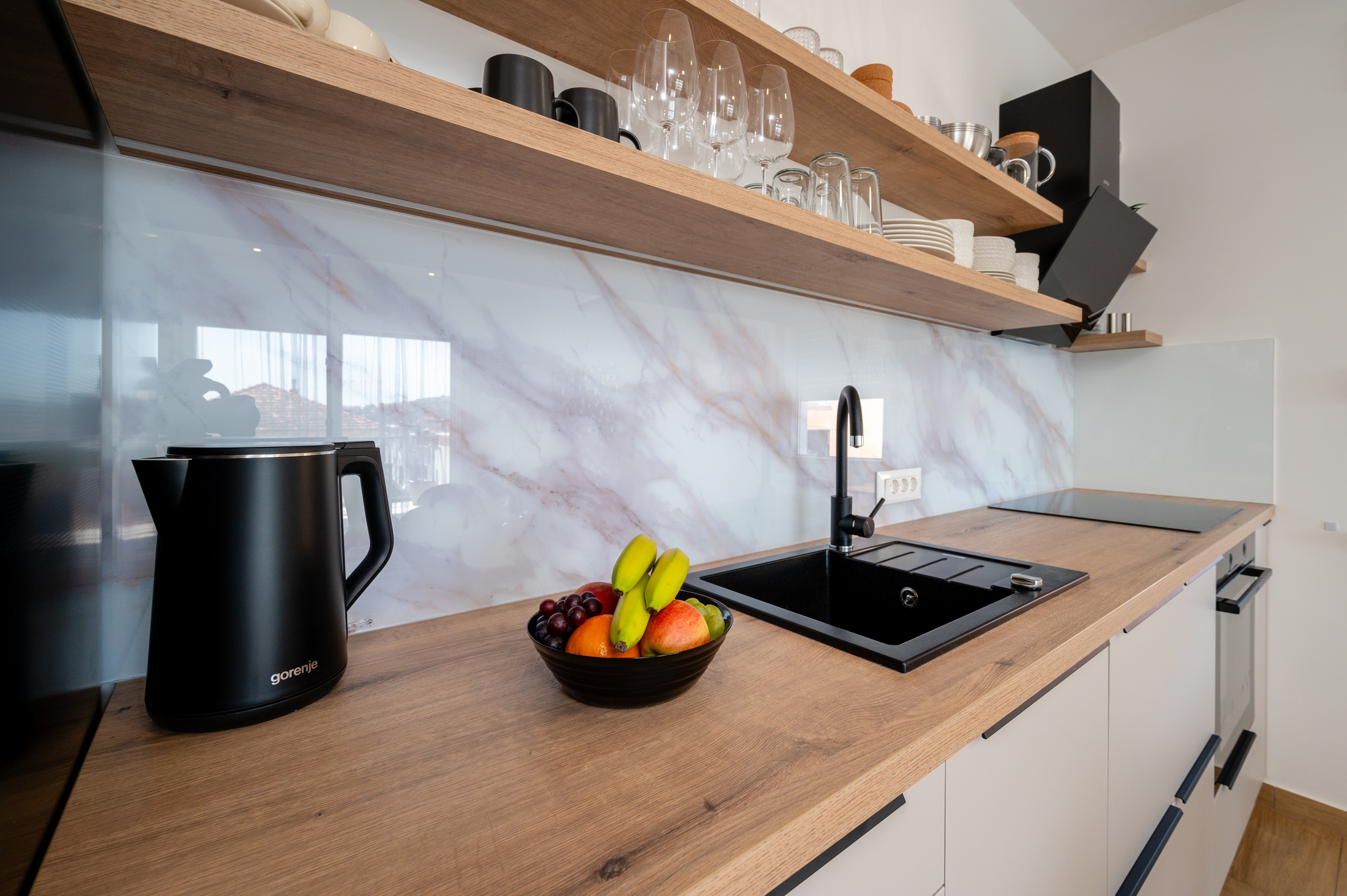 Two bedroom apartment with terrace Trogir  A-a
