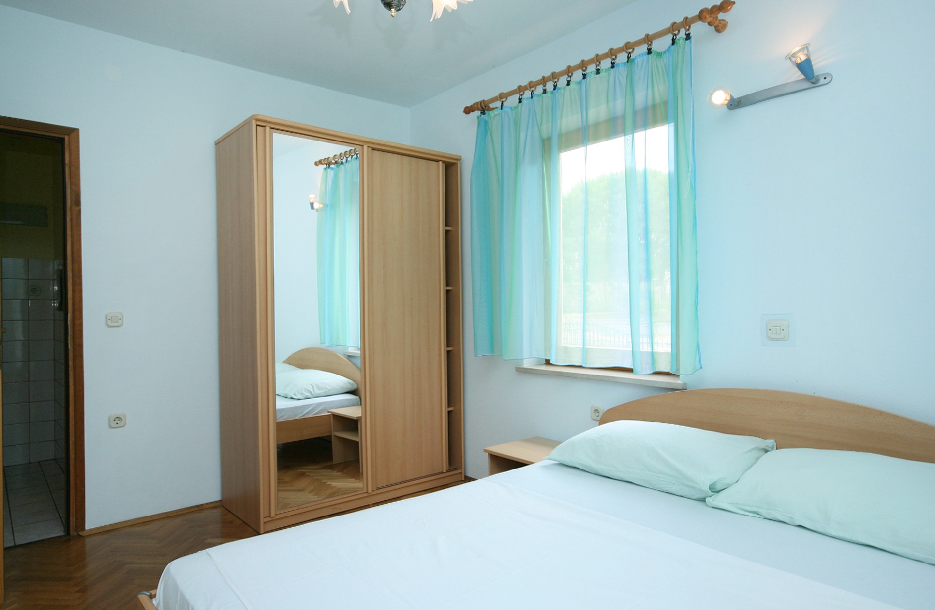 Top Novi Vinodolski Povile Top Novi Vinodolski Povile