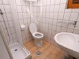Ванная комната Povile, Ванная комната в размещении типа apartment, WiFi.
