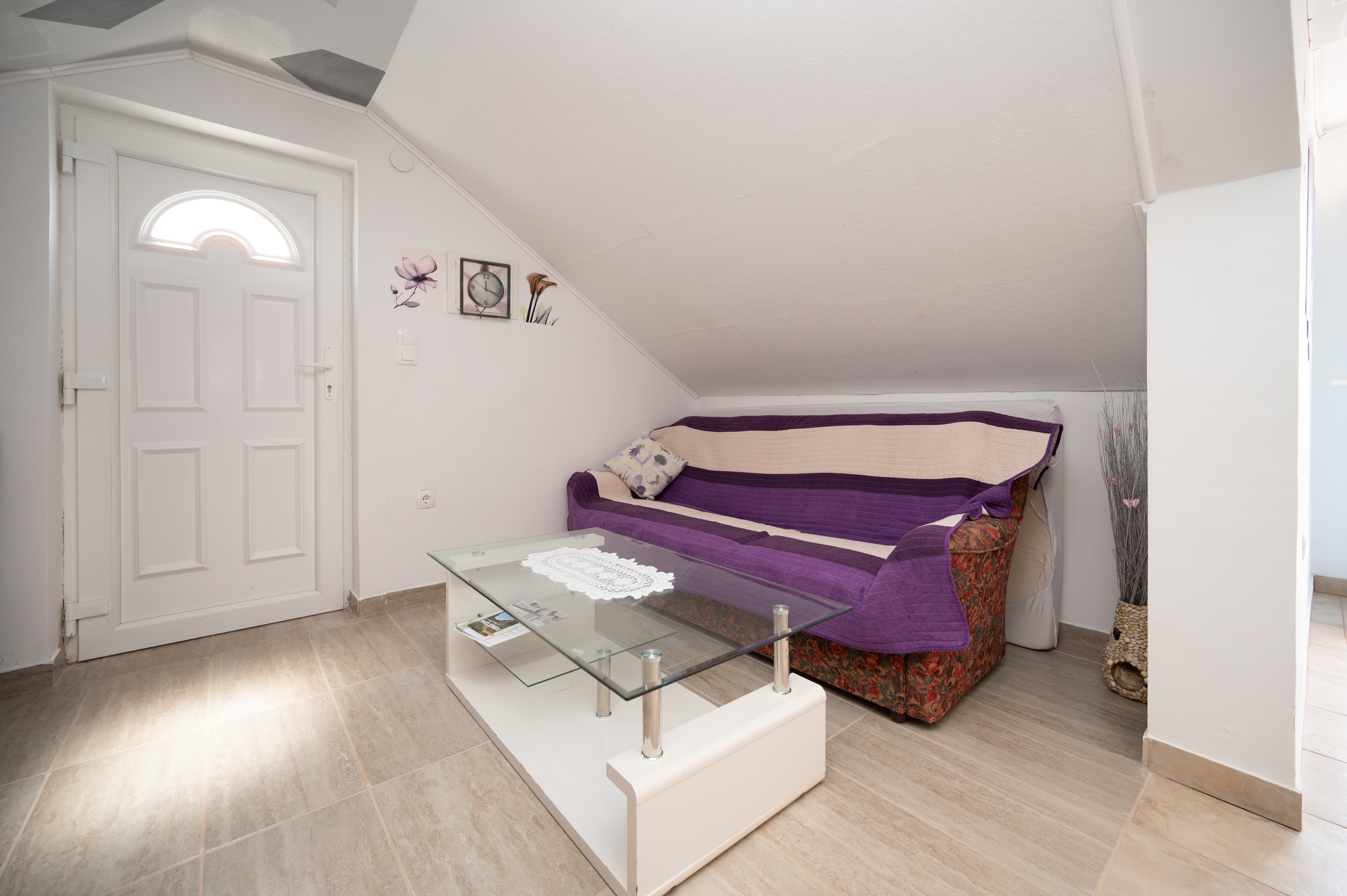 One bedroom apartment with terrace and sea view Gornji Karin, Novigrad (A-23985-b) One bedroom apartment with terrace and sea view Gornji Karin, Novigrad (A-23985-b)