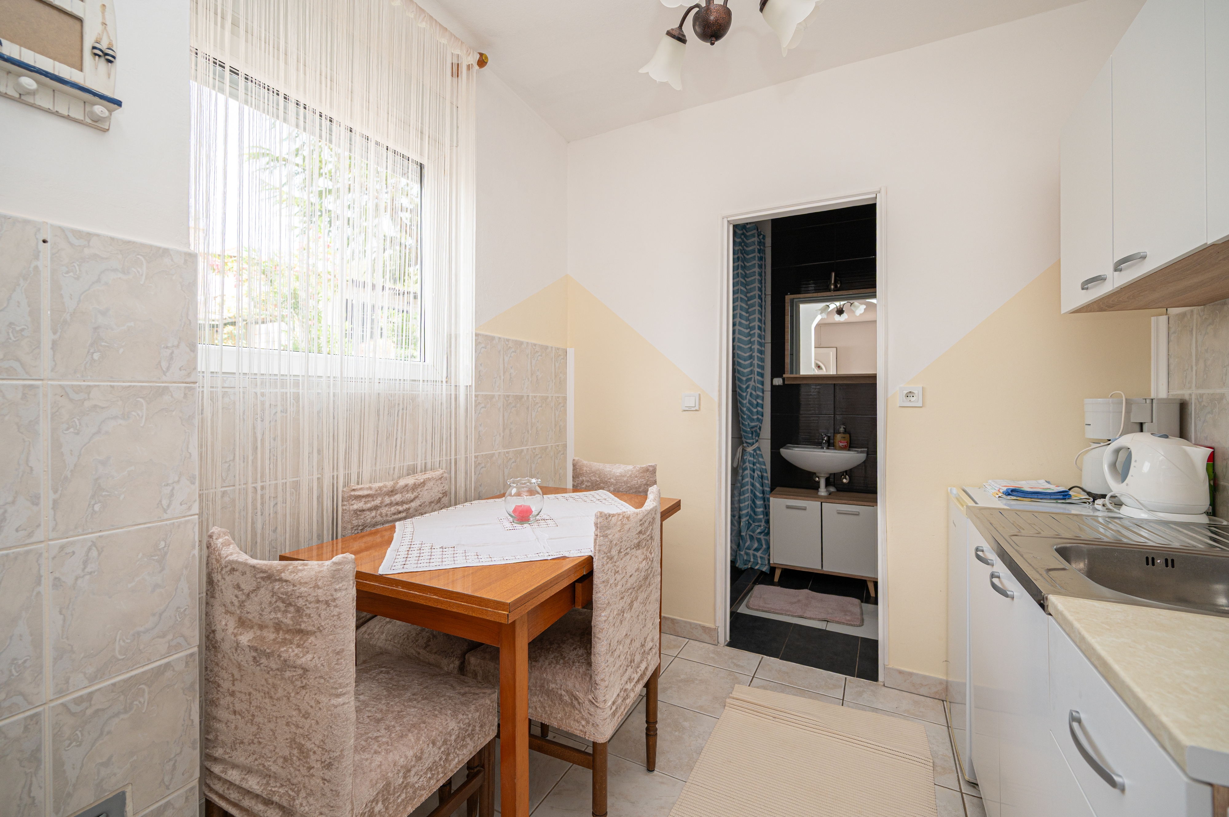 Studio flat with terrace Gornji Karin, Novigrad (AS-23985-a) Studio flat with terrace Gornji Karin, Novigrad (AS-23985-a)