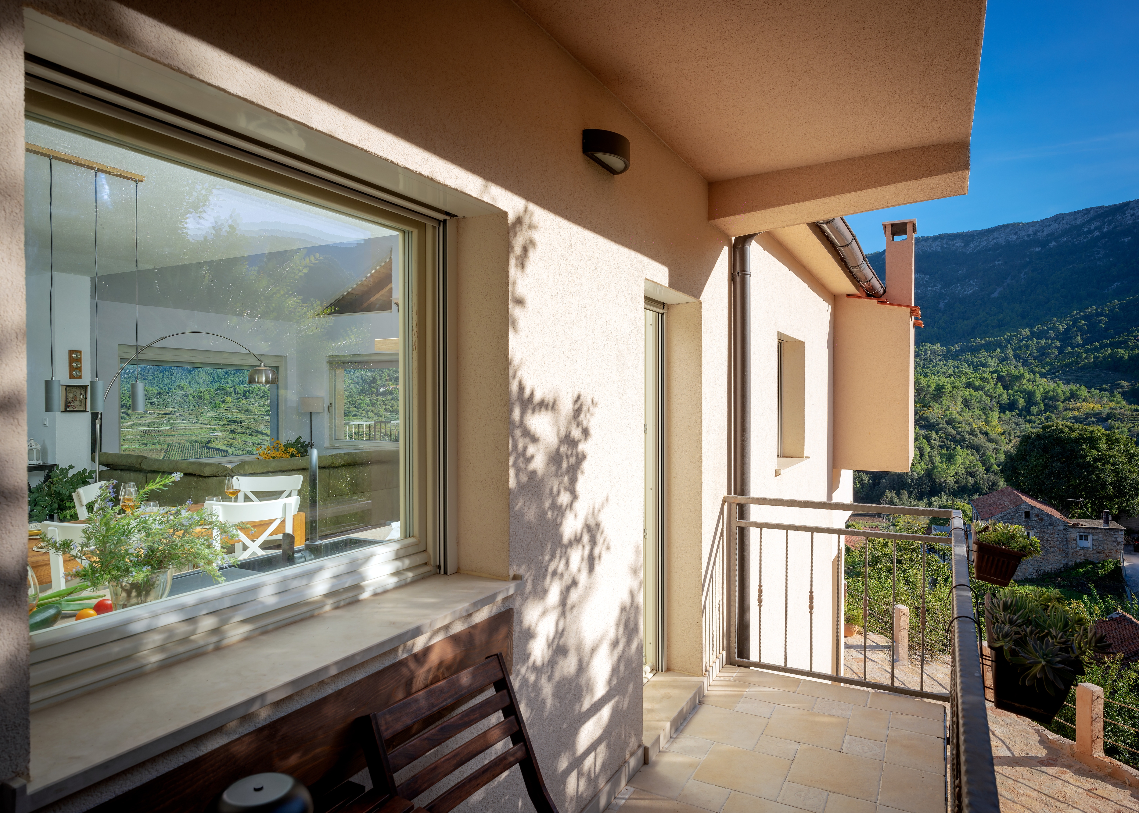Four bedroom house with terrace and sea view Svirče, Hvar  K