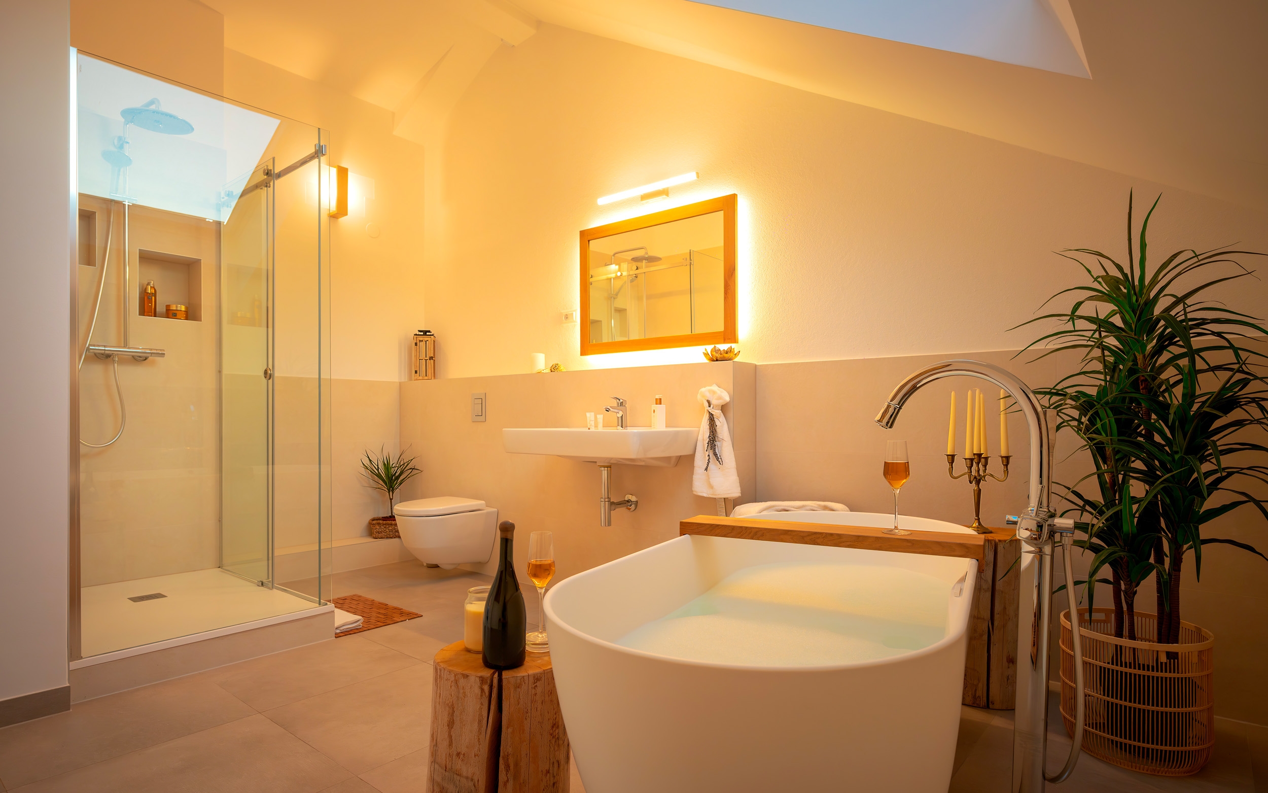 Four bedroom house with terrace and sea view Svirče, Hvar  K